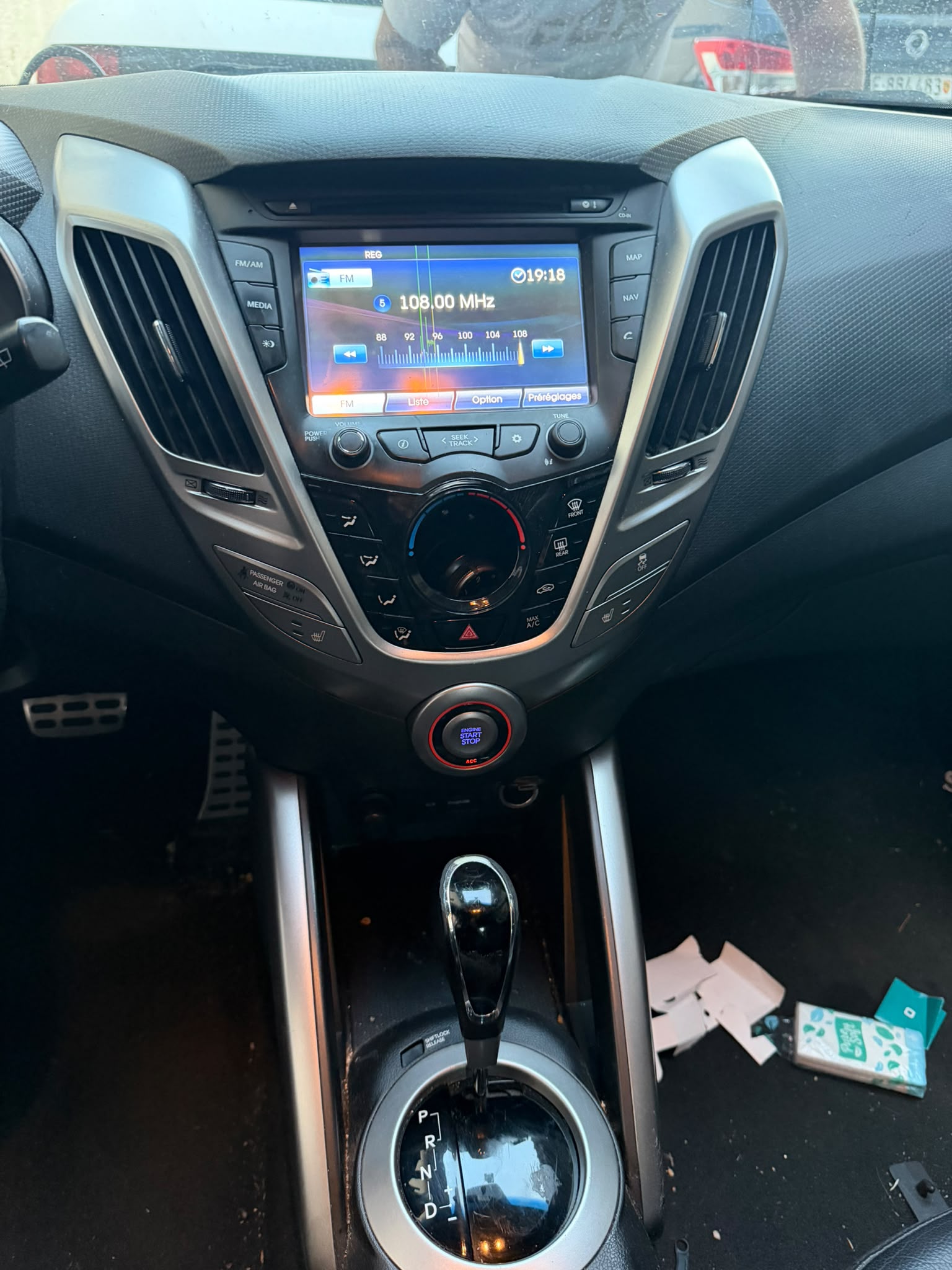 HYUNDAI Veloster 1.6 GDI-image-5