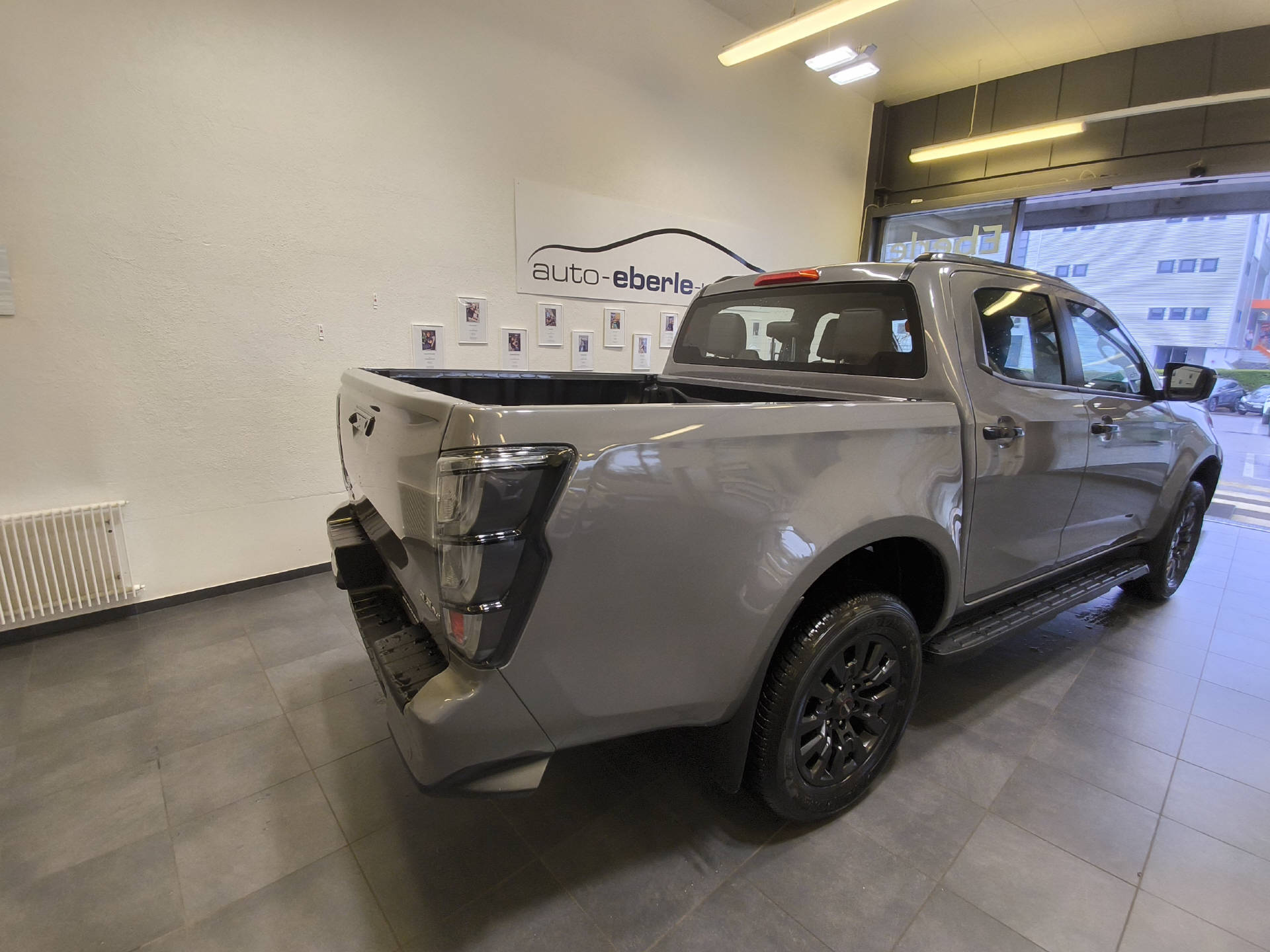 ISUZU D-Max Crew Pick-up 2.2 DDi Nitro Sport 4x4-image-7