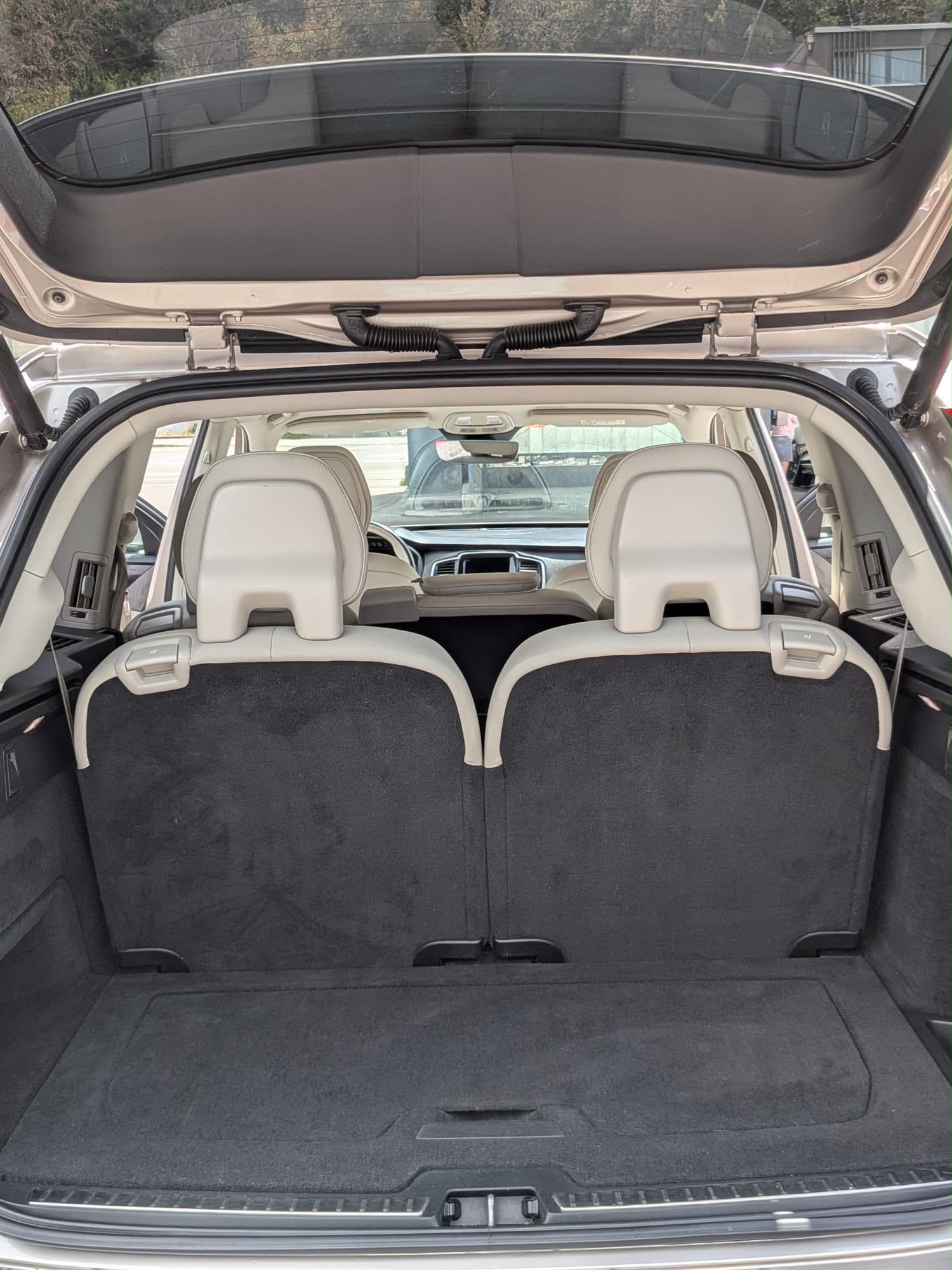 VOLVO XC90 T8 eAWD PluginHybrid Plus Bright Geartronic-image-14