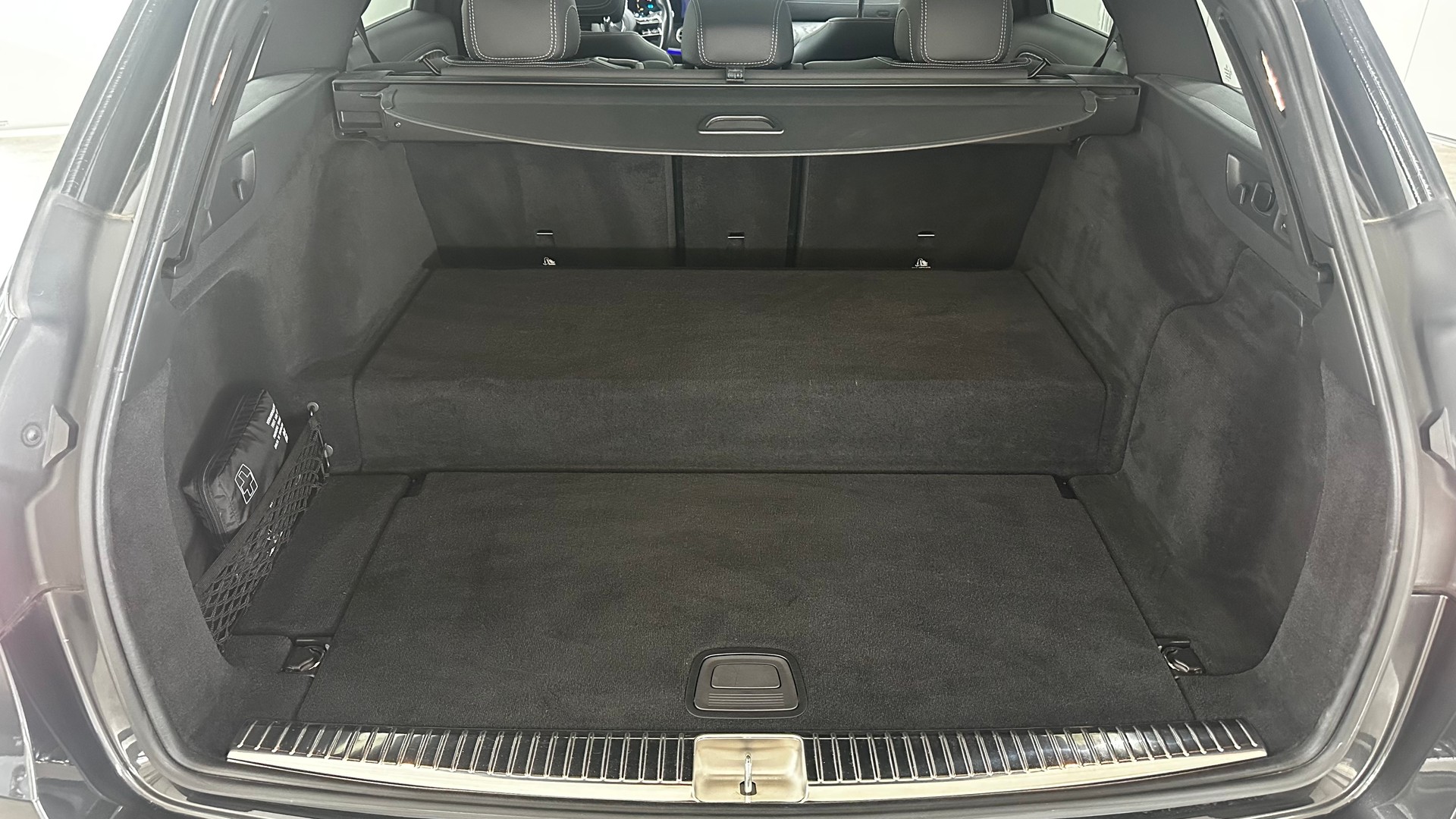 MERCEDES-BENZ E-CLASS S213 Kombi E 300 de A-image-6