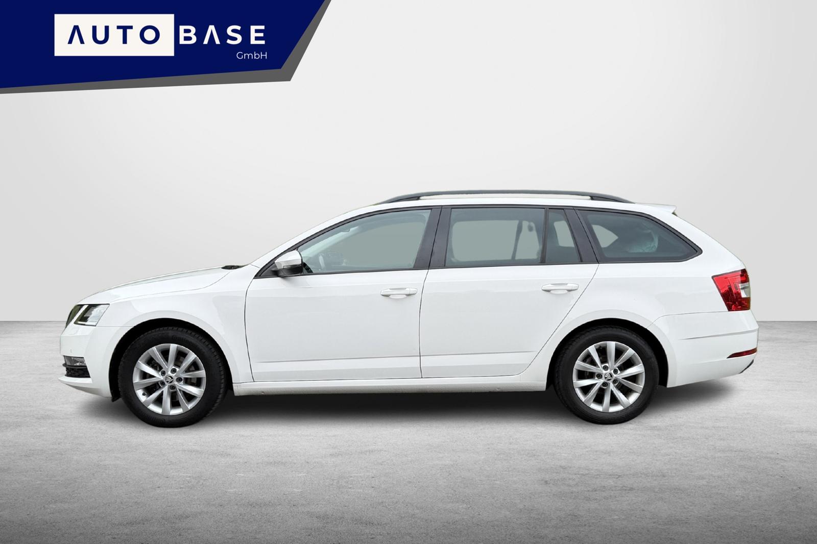 SKODA Octavia Combi 1.5 TSI Ambition-image-1