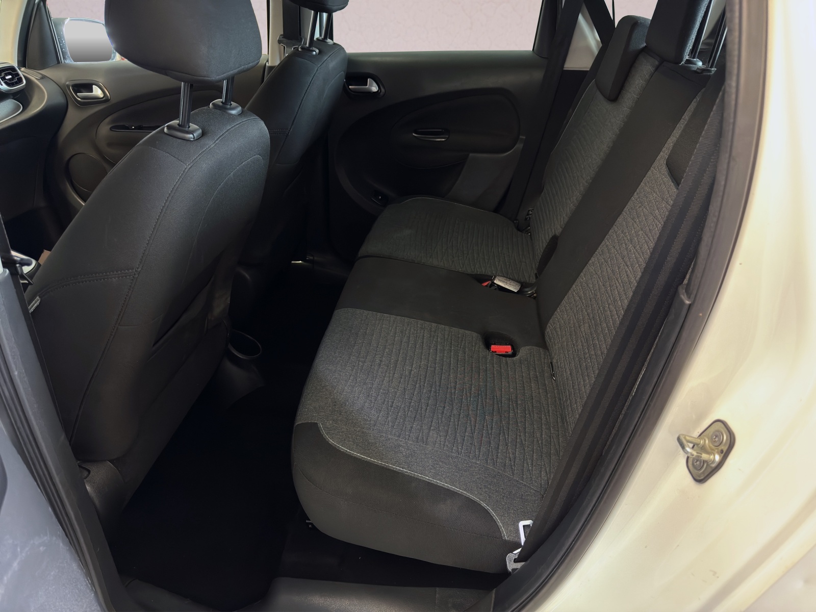 CITROEN C3 Picasso 1.2 Pure Tech Séduction-image-9