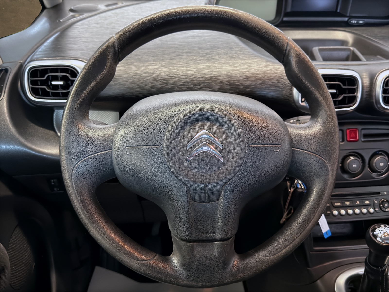 CITROEN C3 Picasso 1.2 Pure Tech Séduction-image-8