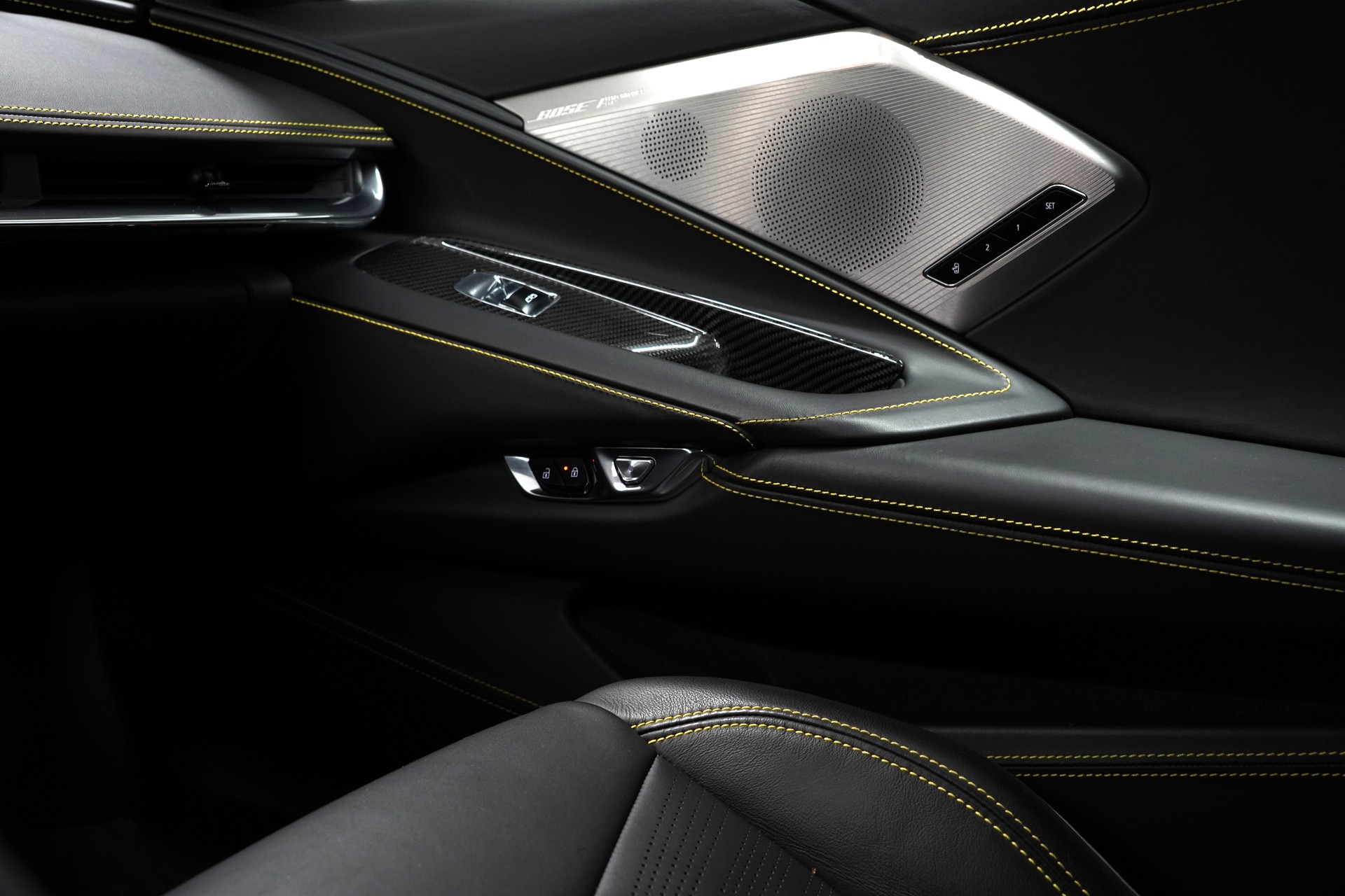 CHEVROLET Corvette Convertible Stingray 3LT Automatic-image-20