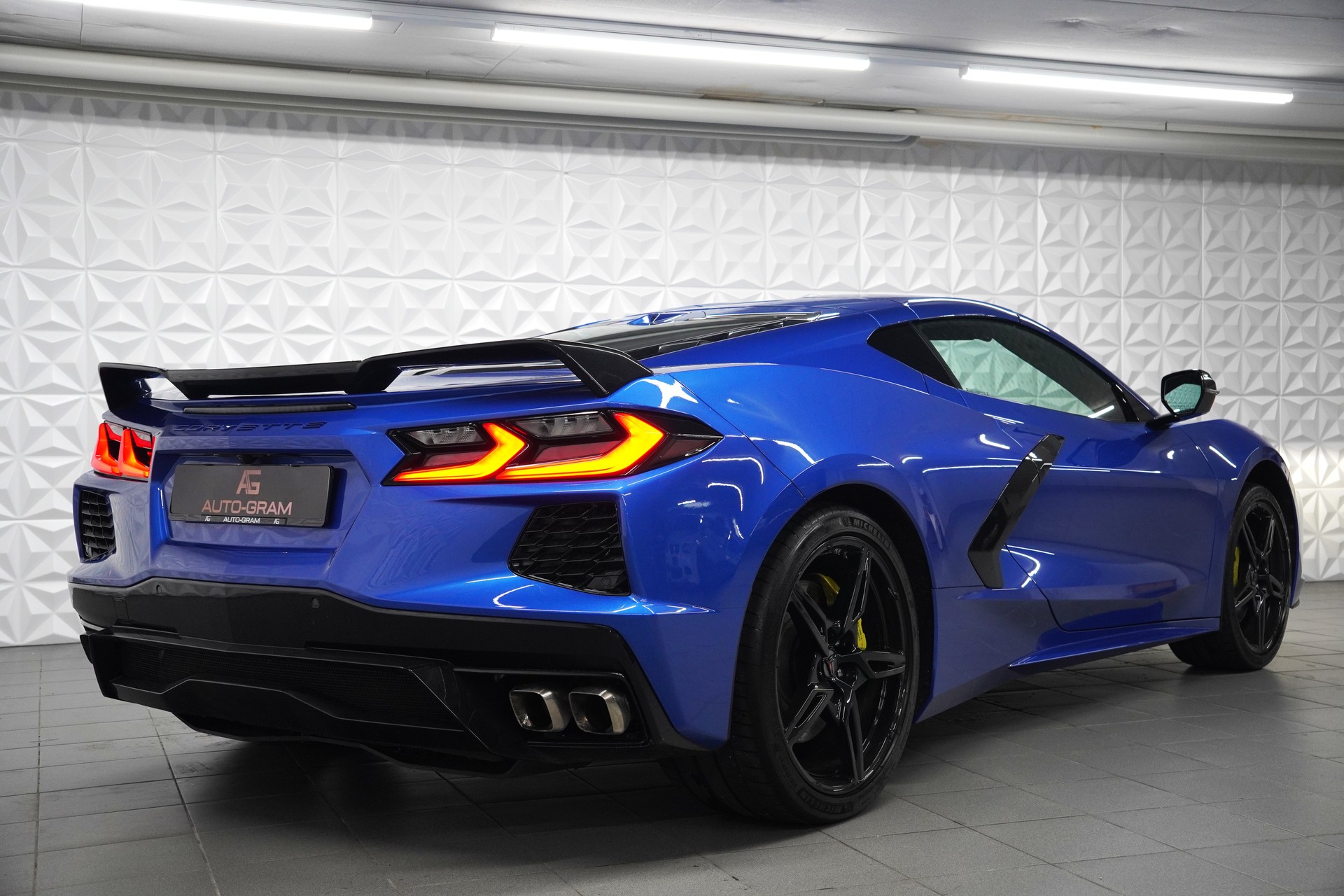 CHEVROLET Corvette Convertible Stingray 3LT Automatic-image-7