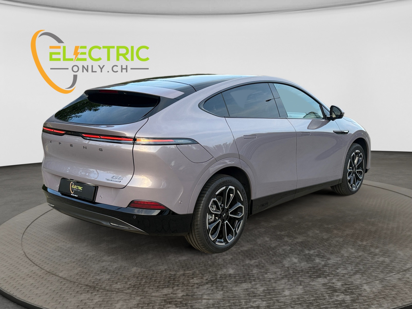 XPENG G6 Performance AWD mit AHK-image-4