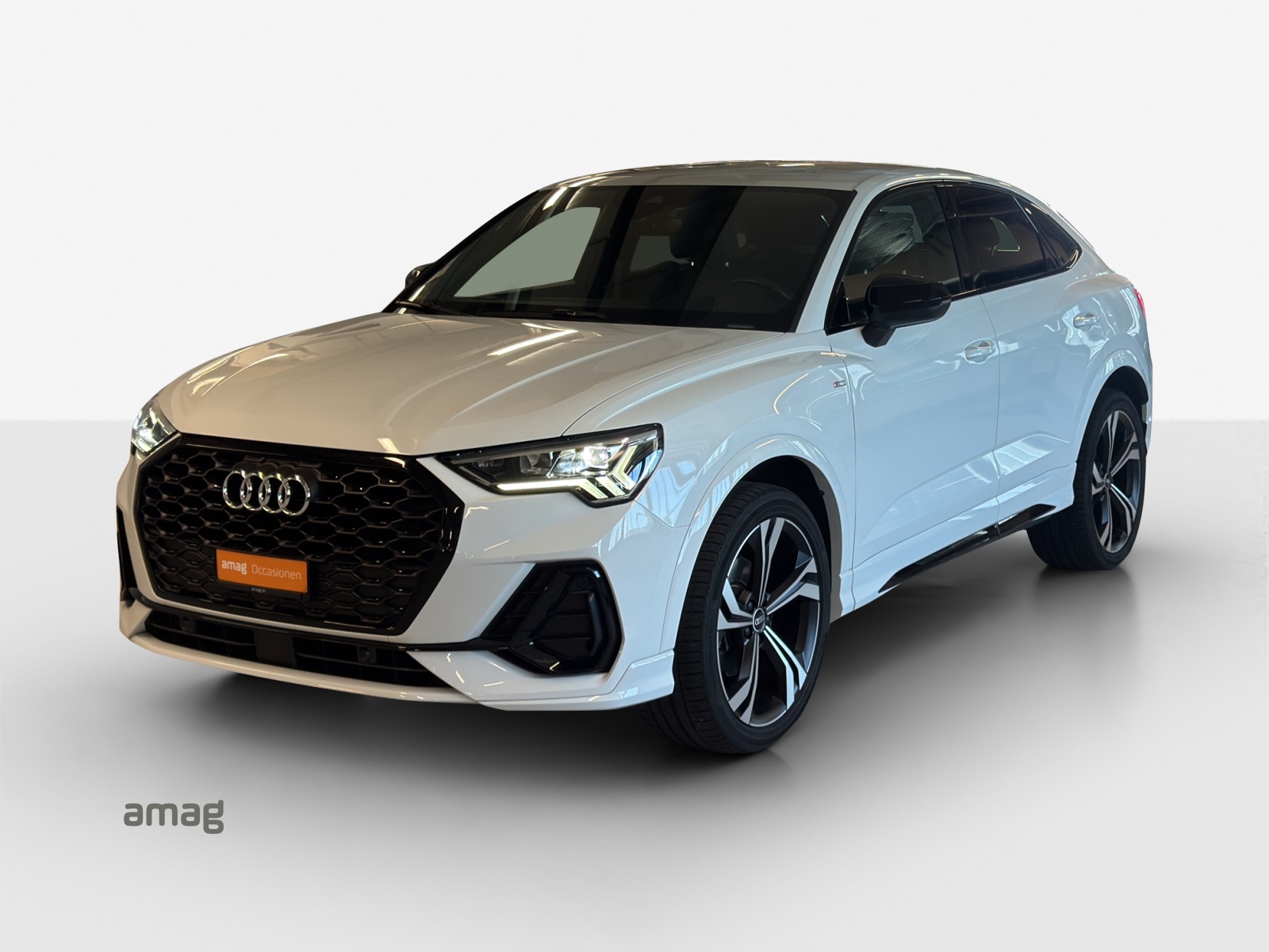 AUDI Q3 Sportback 35 TFSI S line Attraction S-tronic-image-0