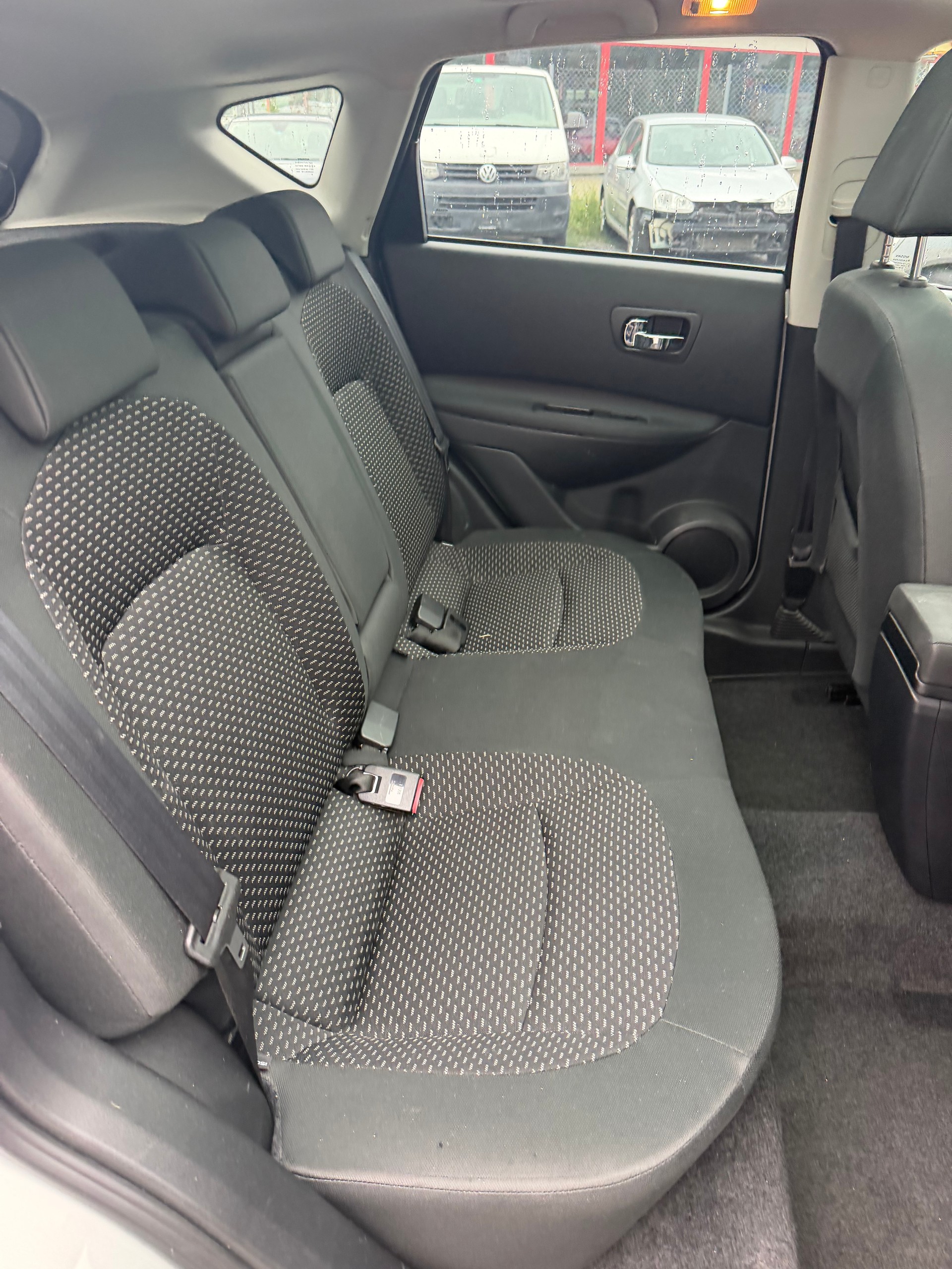 NISSAN Qashqai 2.0 dCi 4WD tekna-image-7
