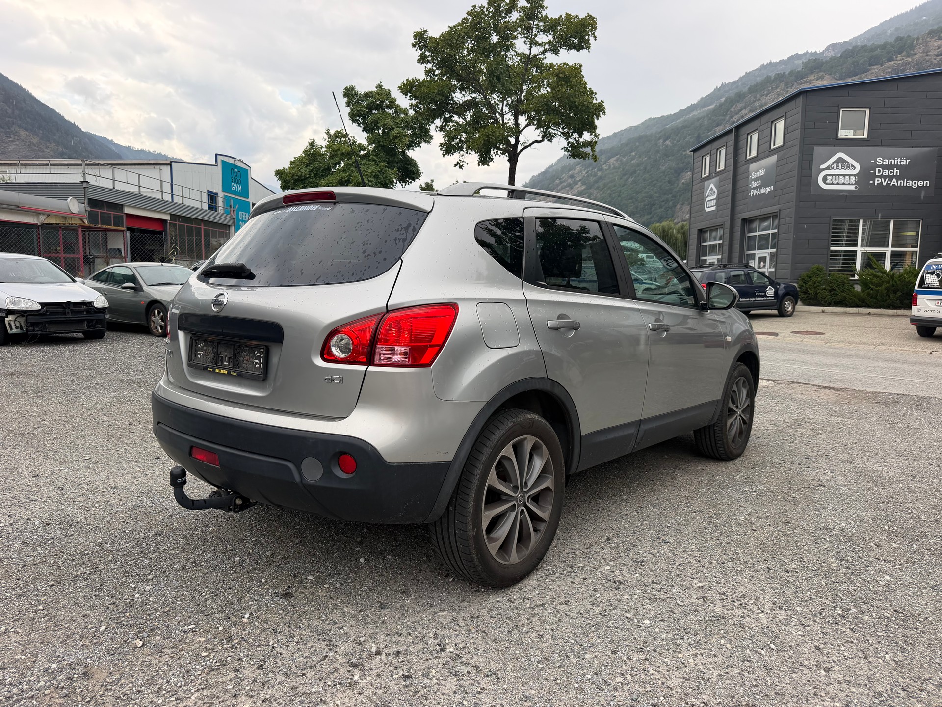 NISSAN Qashqai 2.0 dCi 4WD tekna-image-5
