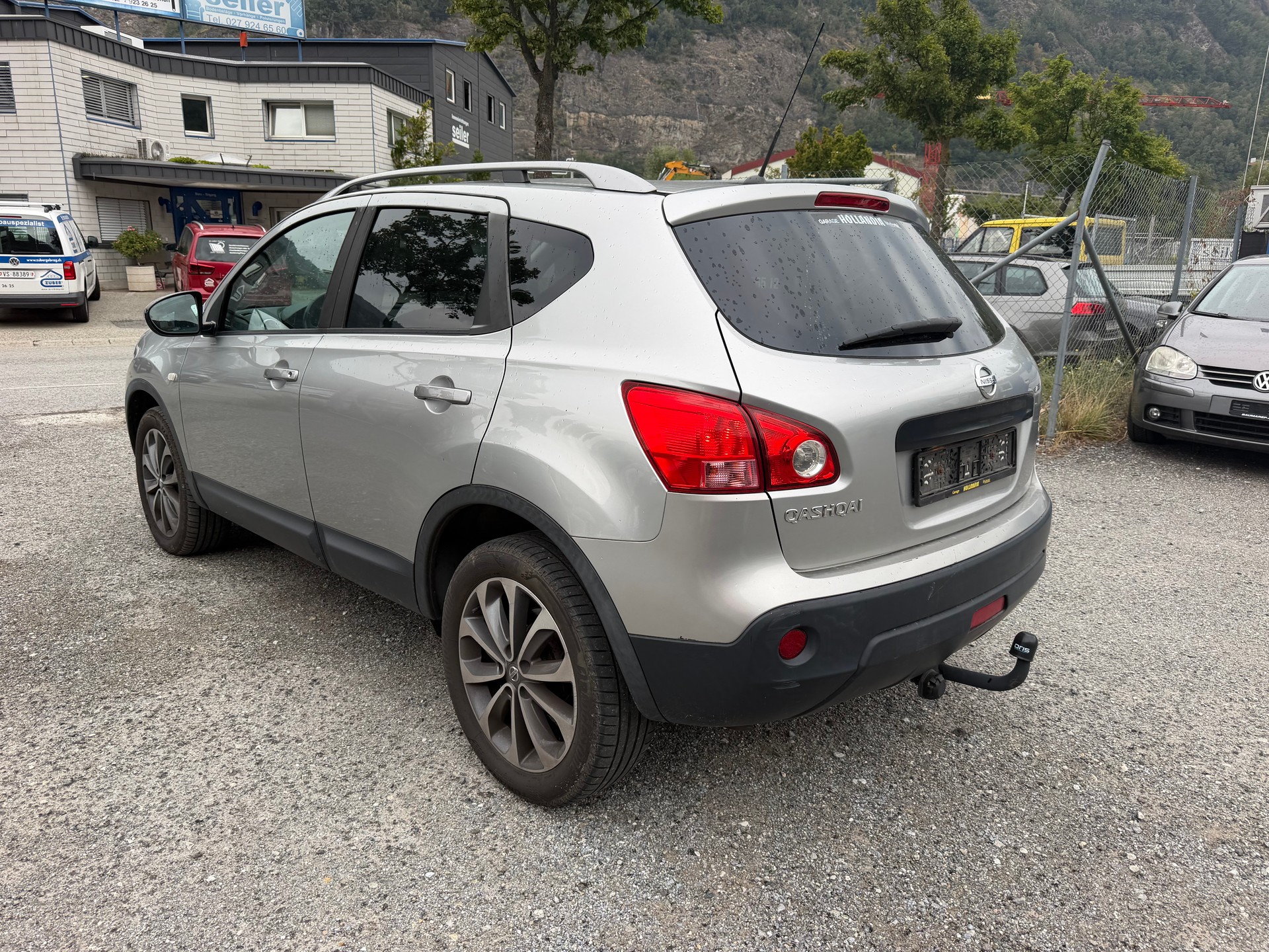 NISSAN Qashqai 2.0 dCi 4WD tekna-image-2