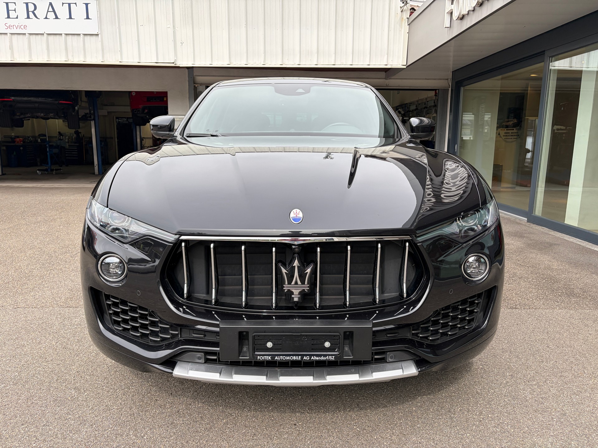 MASERATI Levante S 3.0V6 GranSport-image-12
