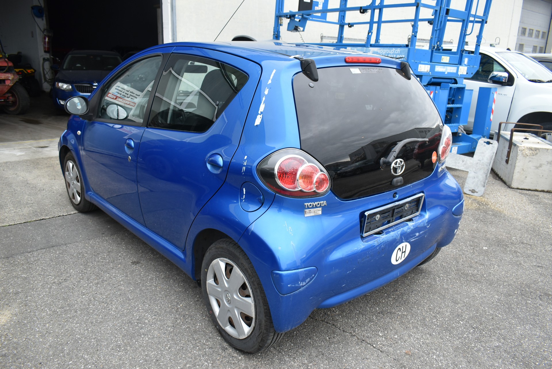 TOYOTA Aygo 1.0 Linea Terra-image-7