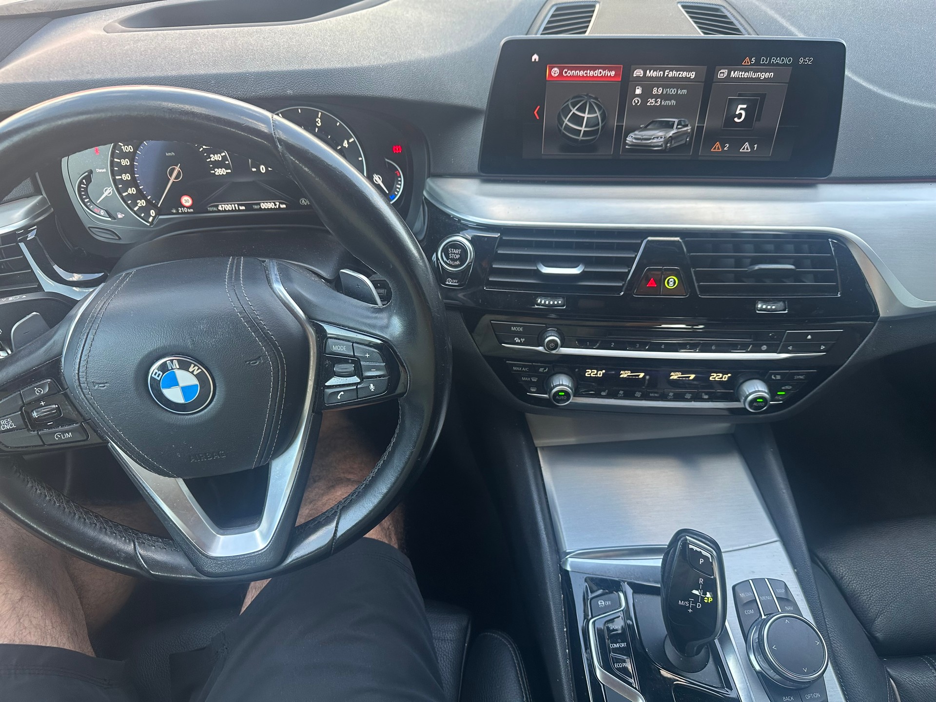 BMW 520d xDrive Touring Sport Line Steptronic-image-10