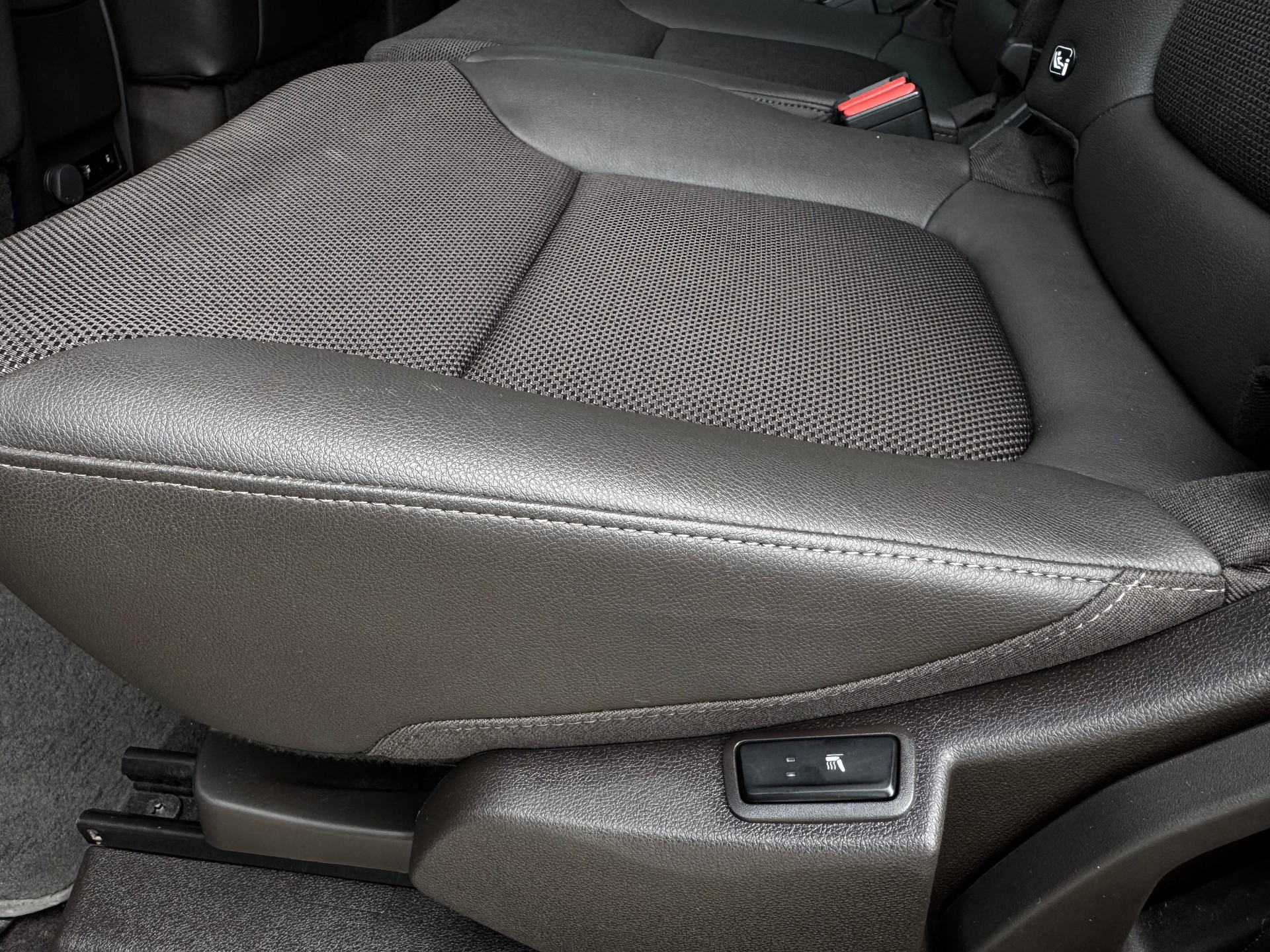 RENAULT Espace 1.6 TCe Intens EDC *7-Plätzer*-image-18