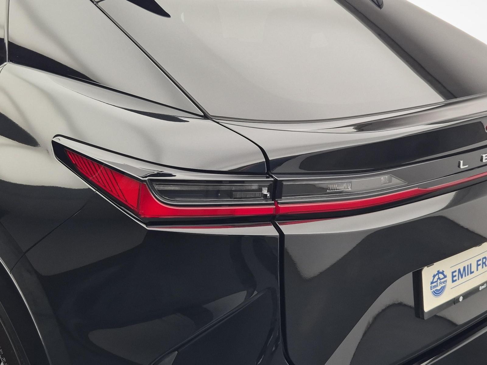 LEXUS RZ 450e Excellence-image-16
