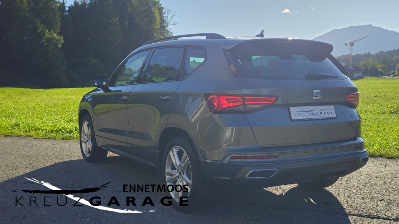 SEAT Ateca 2.0 TSI FR 4Drive DSG *Anhängerkupplung+8-fach bereift*-image-2