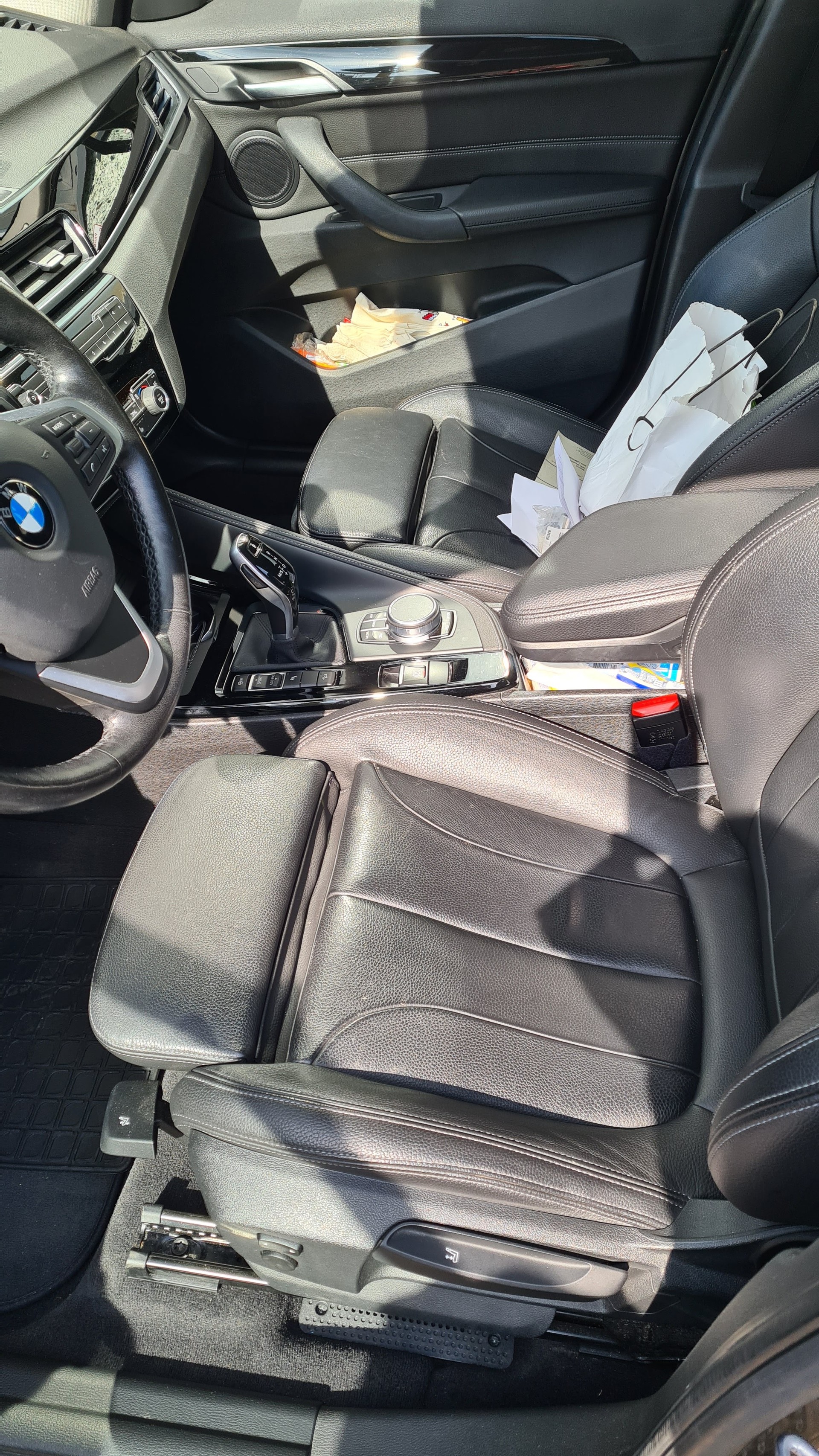 BMW 18d xDrive-image-3