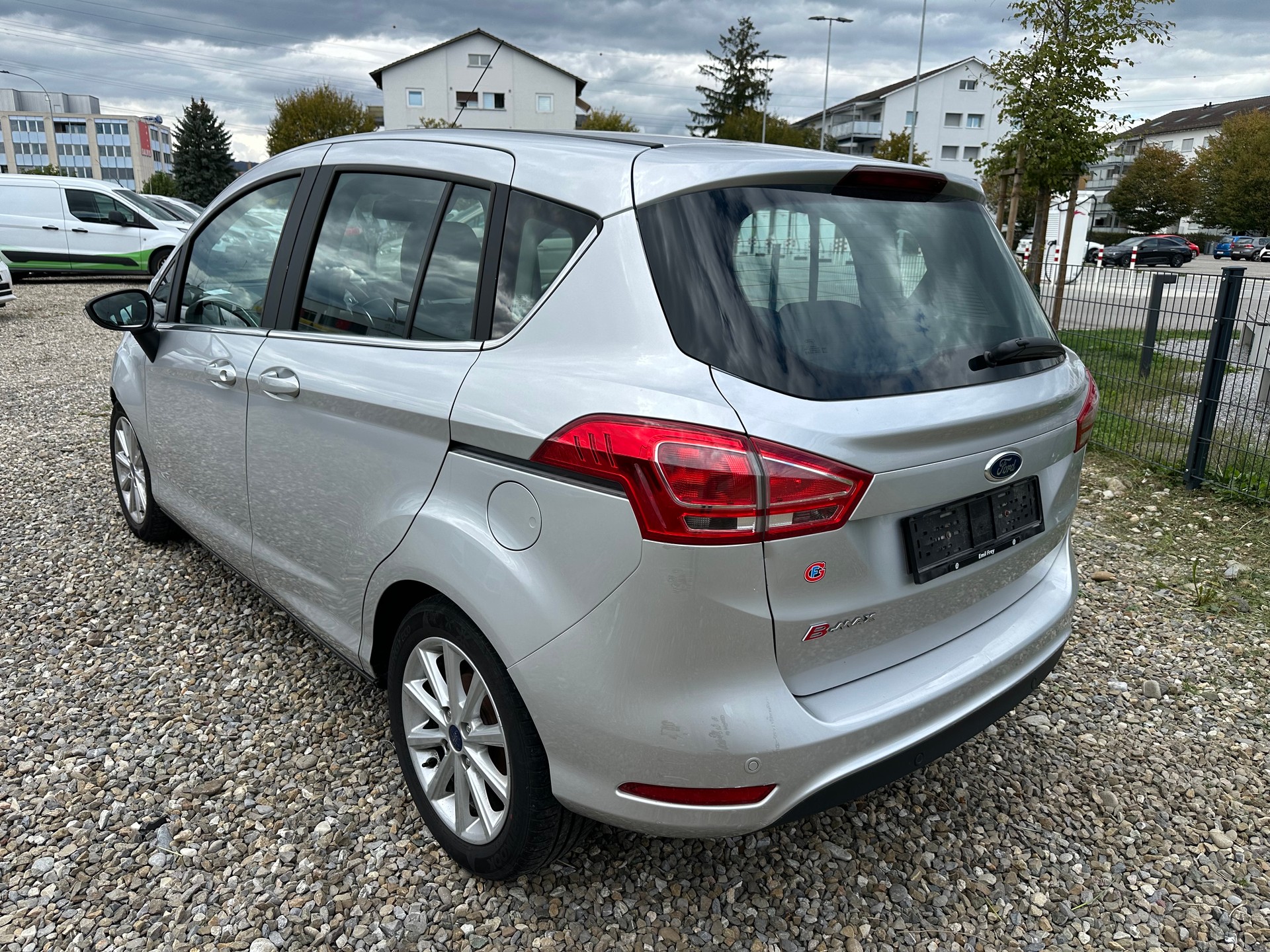 FORD B-Max 1.6 Ti-VCT Freetech PowerShift-image-2