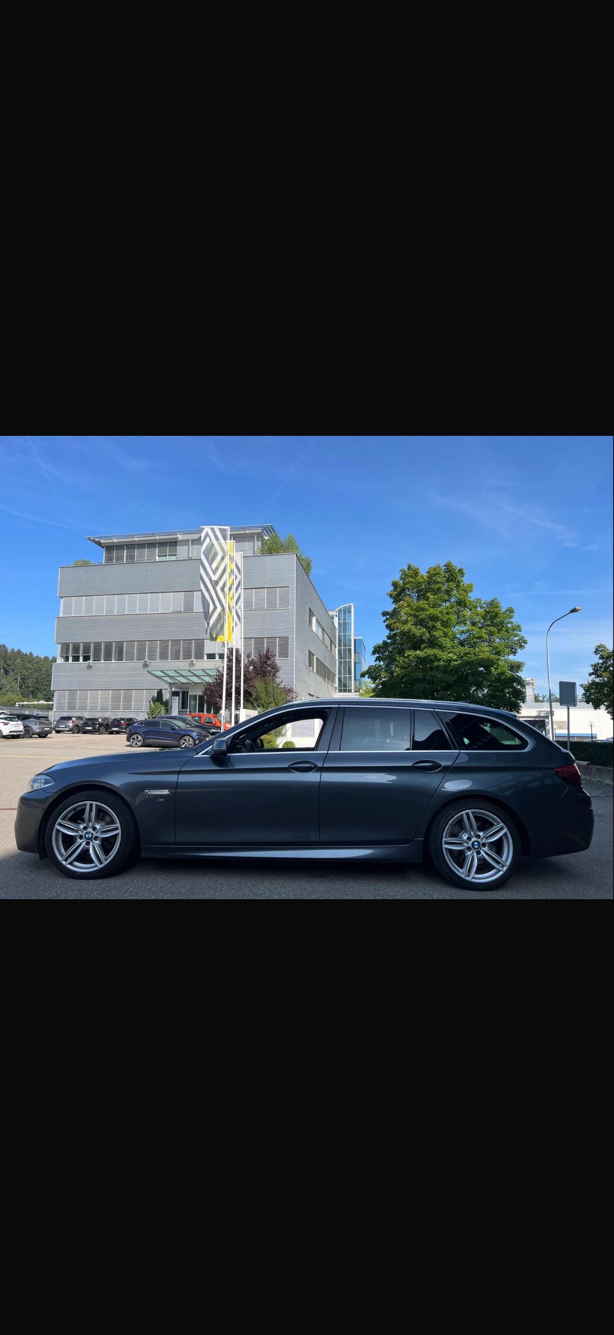 BMW 520d Touring xDrive Luxury Line Steptronic-image-3