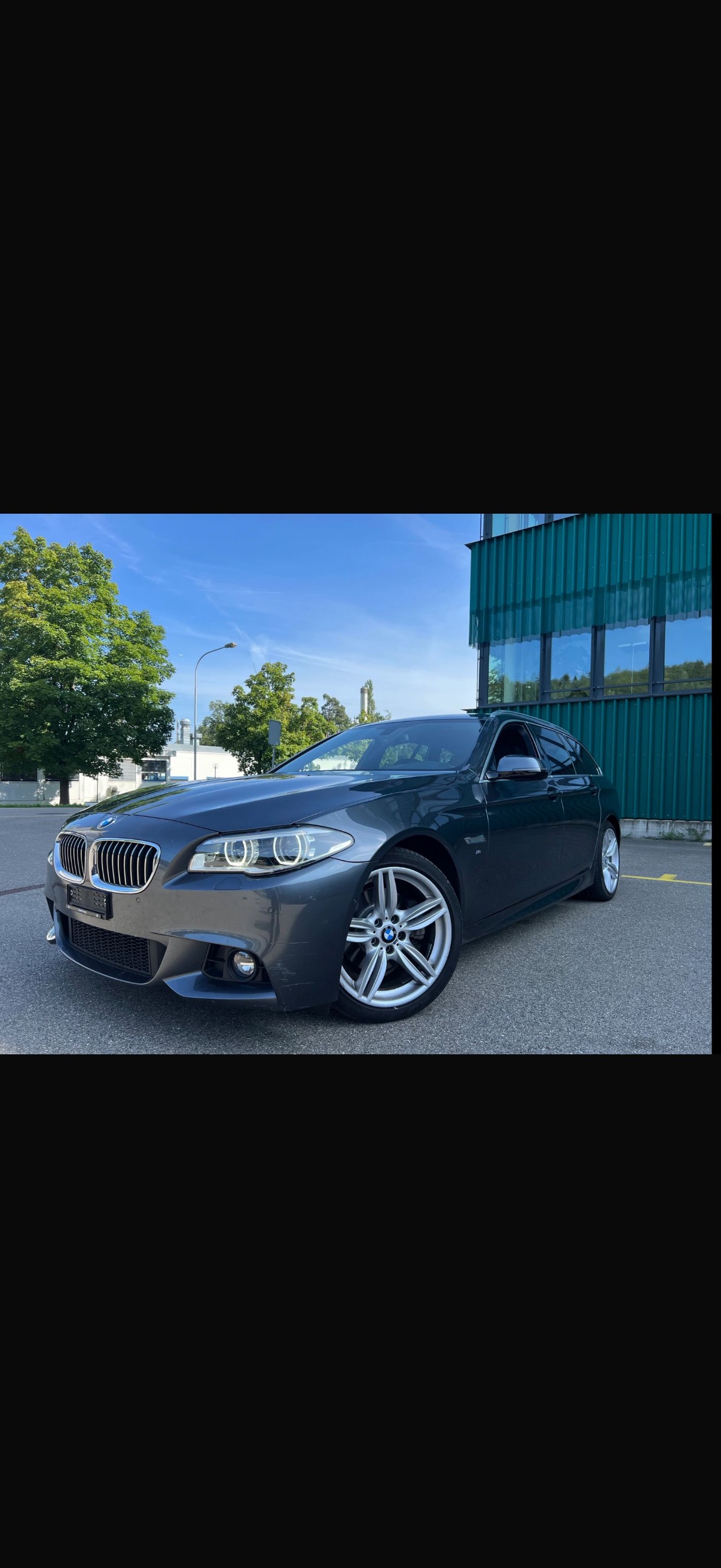 BMW 520d Touring xDrive Luxury Line Steptronic-image-0
