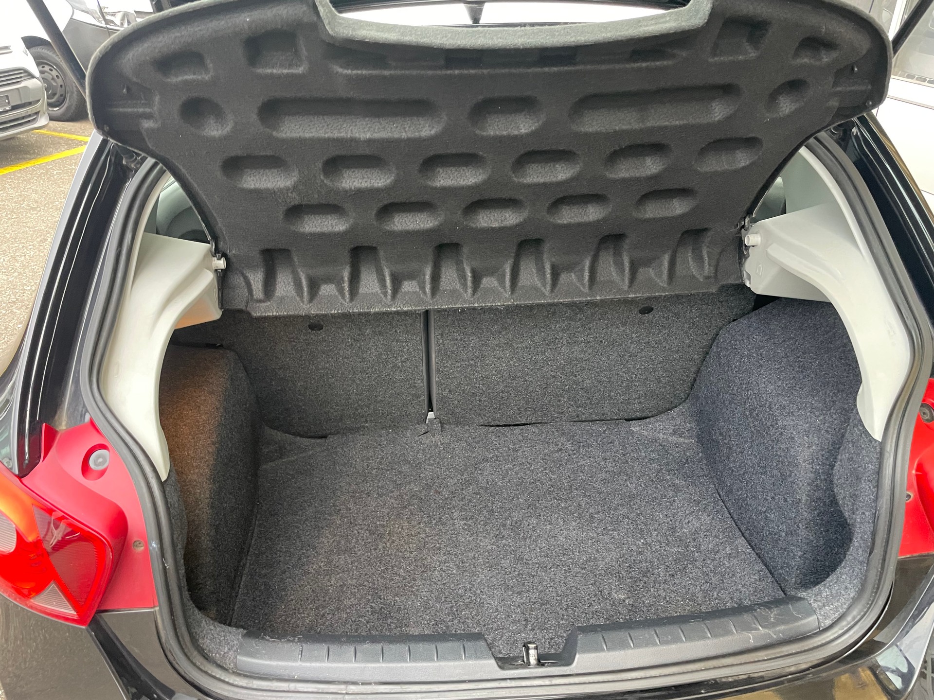 SEAT Ibiza 1.4 Style-image-13