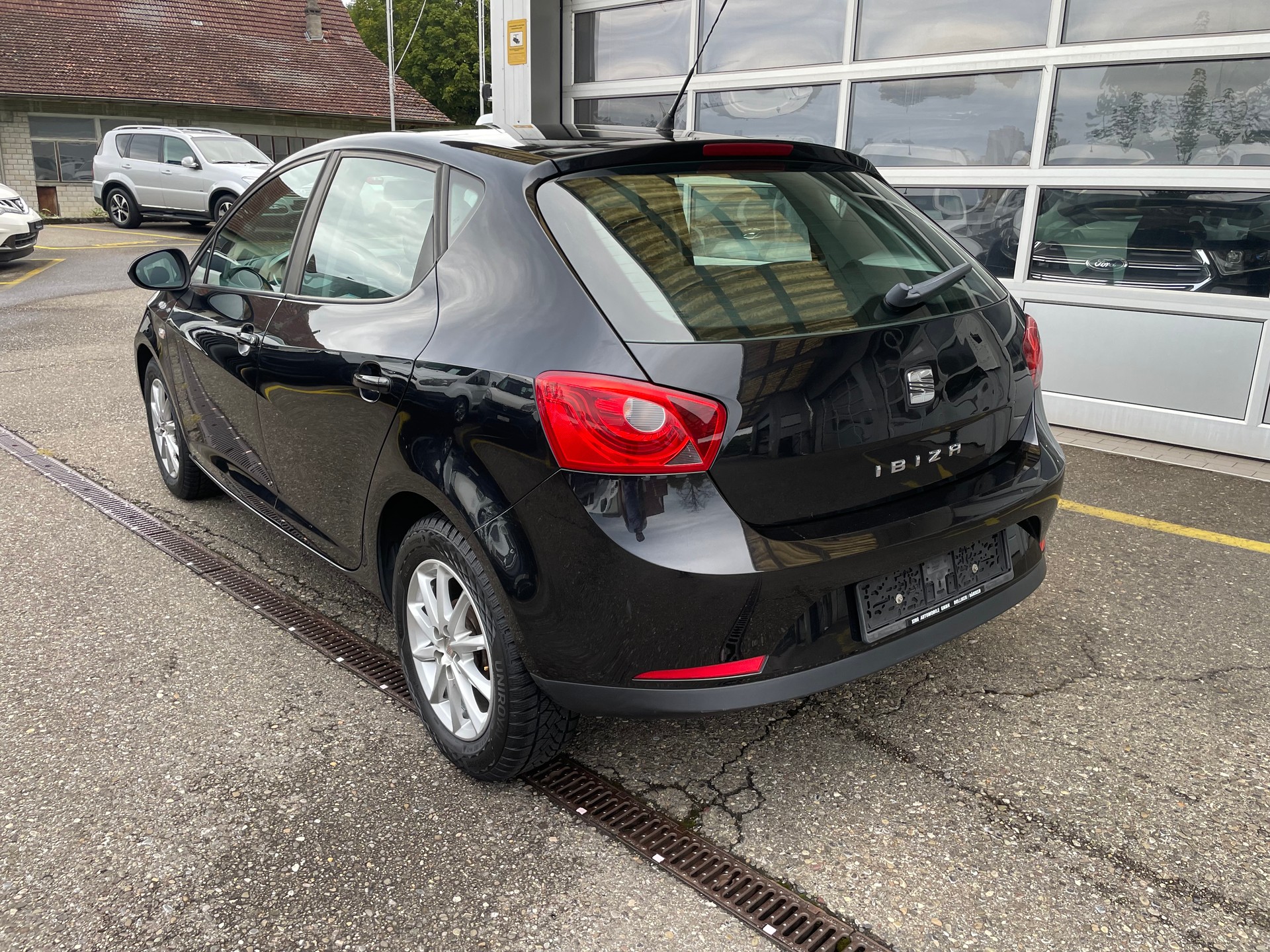 SEAT Ibiza 1.4 Style-image-5