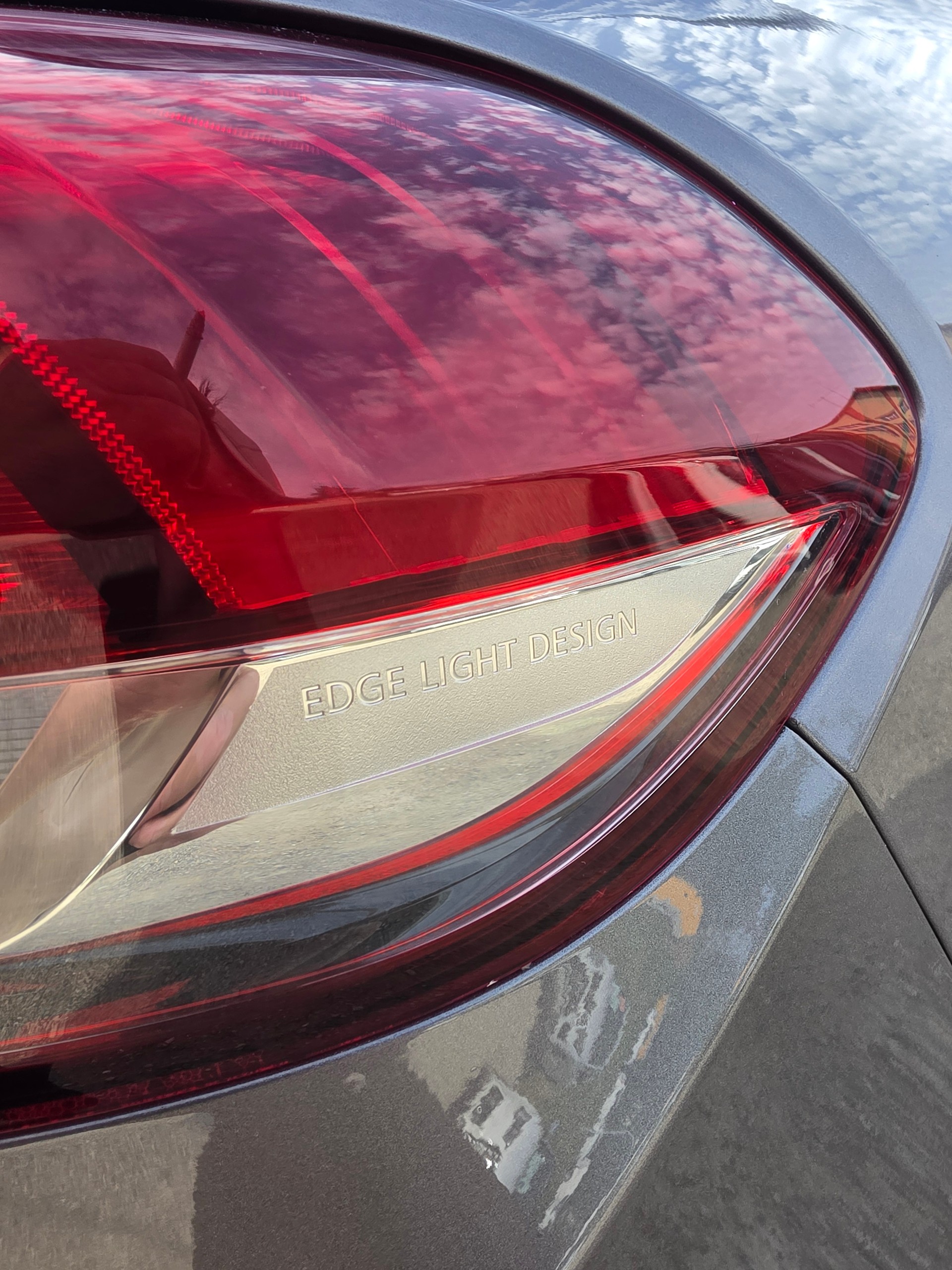 RENAULT Scénic 1.6 dCi Initiale Paris EDC-image-12