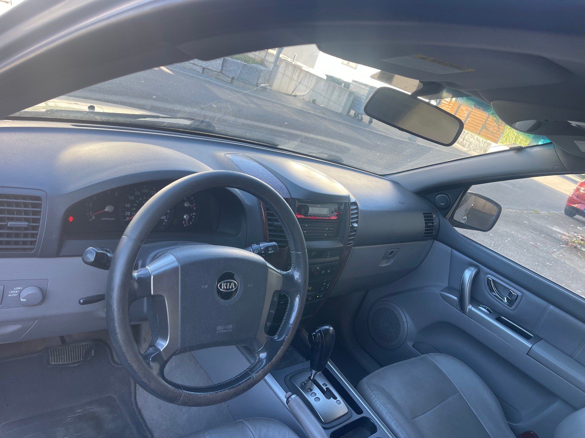 KIA Sorento 2.5 CRDI Carat-image-8