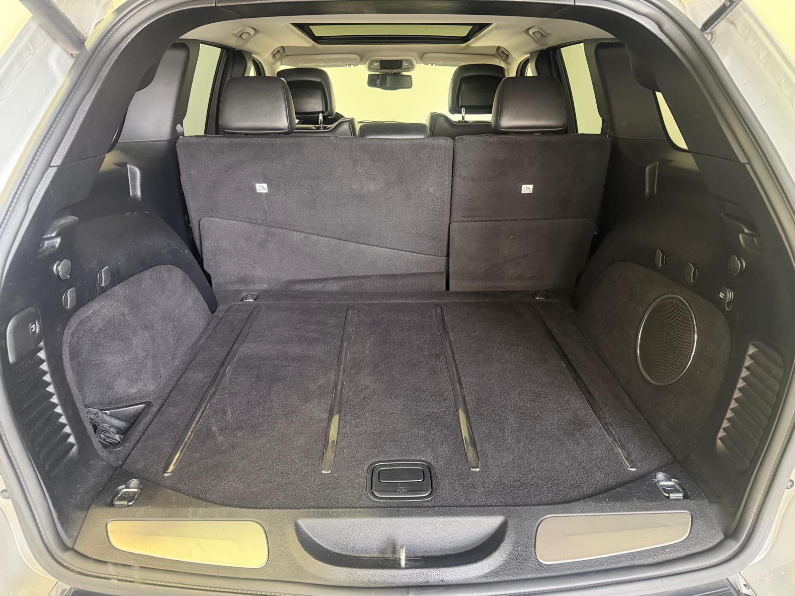 JEEP Grand Cherokee 3.0 CRD Overland Automatic-image-12