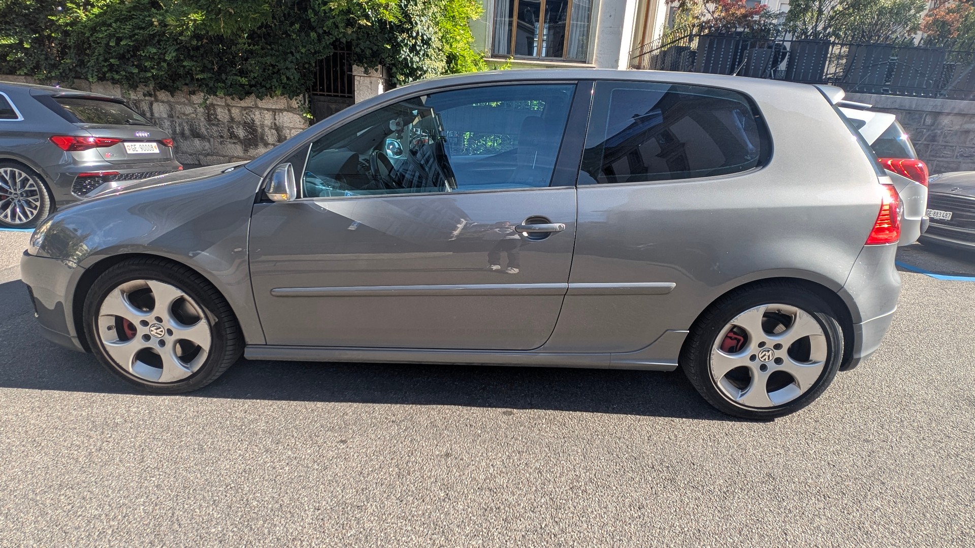 VW 2.0 FSI T GTI V (5)-image-0