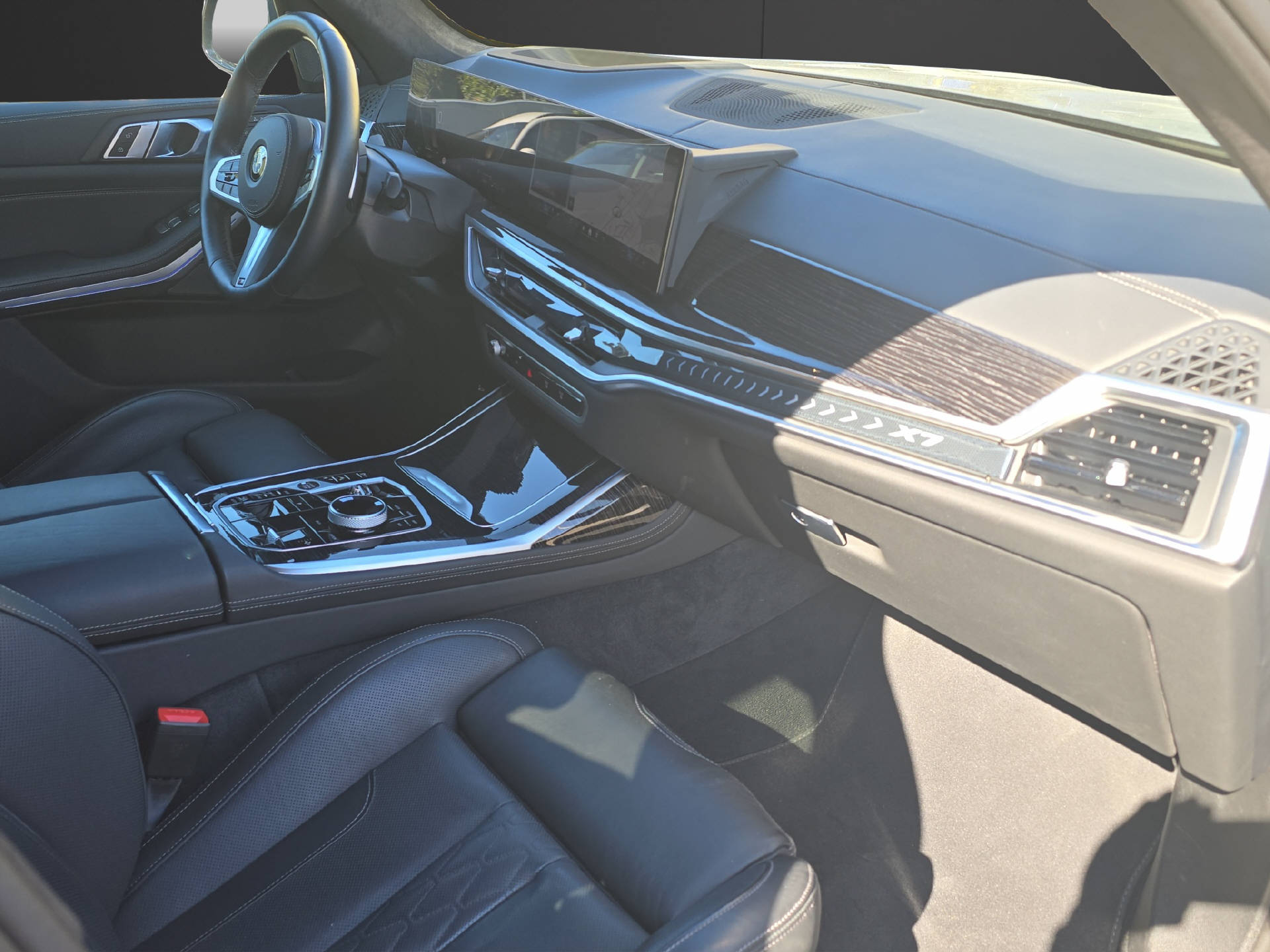 BMW X7 40d xDrive M Sport INDIVIDUAL ** 2,88% Leasingaktion // CH Fahrzeug **-image-10