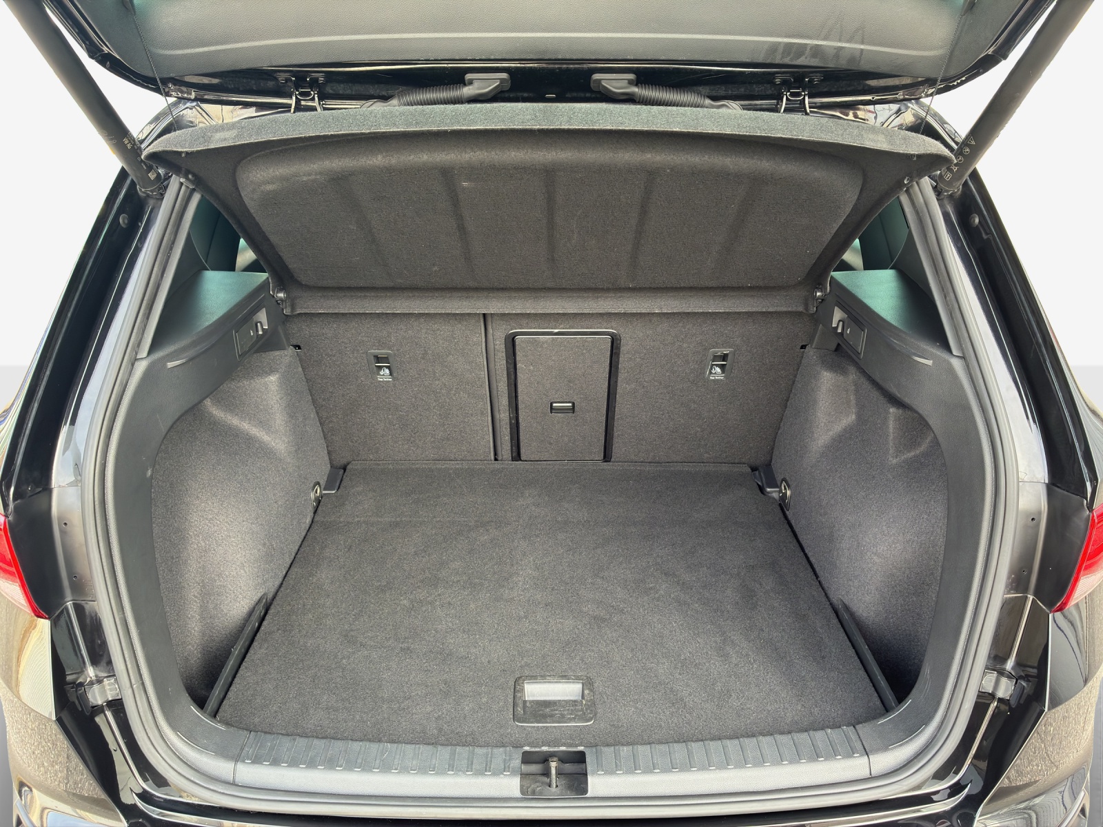SEAT Ateca 1.5 TSI EVO DSG Xperience-image-12