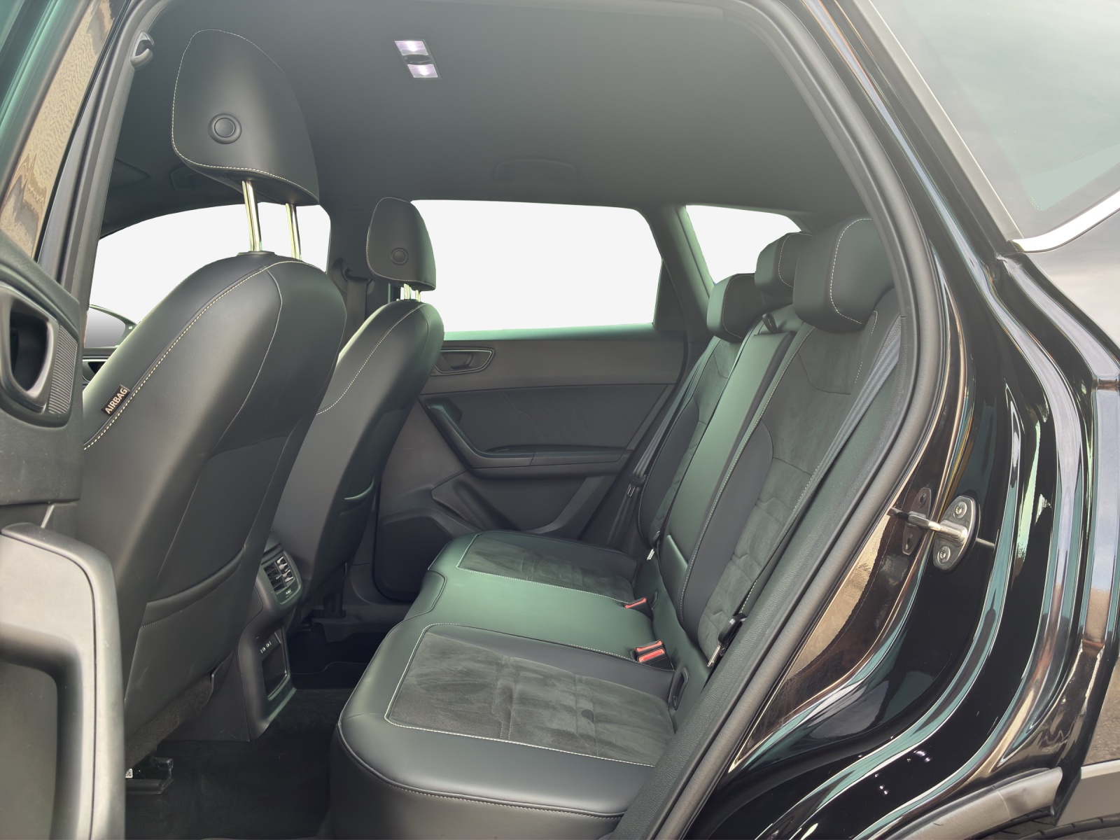SEAT Ateca 1.5 TSI EVO DSG Xperience-image-11