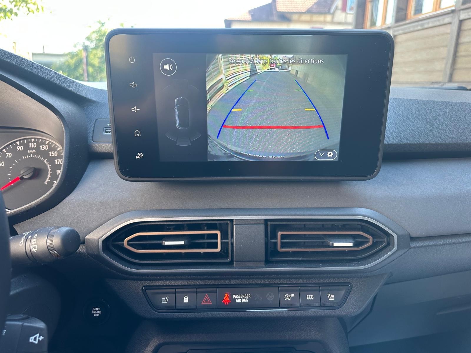 DACIA Sandero Stepway TCe 90 Extreme+ CVT-image-11