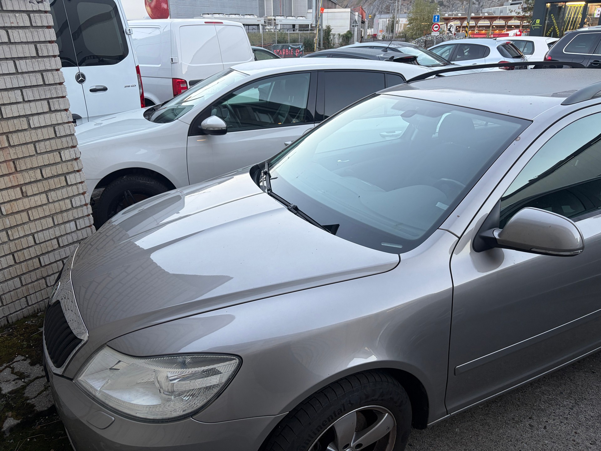 SKODA Octavia Combi 2.0 TDI Adventure 4x4 DSG-image-0