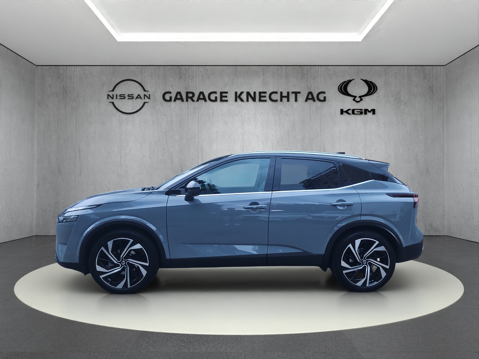NISSAN Qashqai 1.3 DIG-T Tekna+ 4x4-image-4