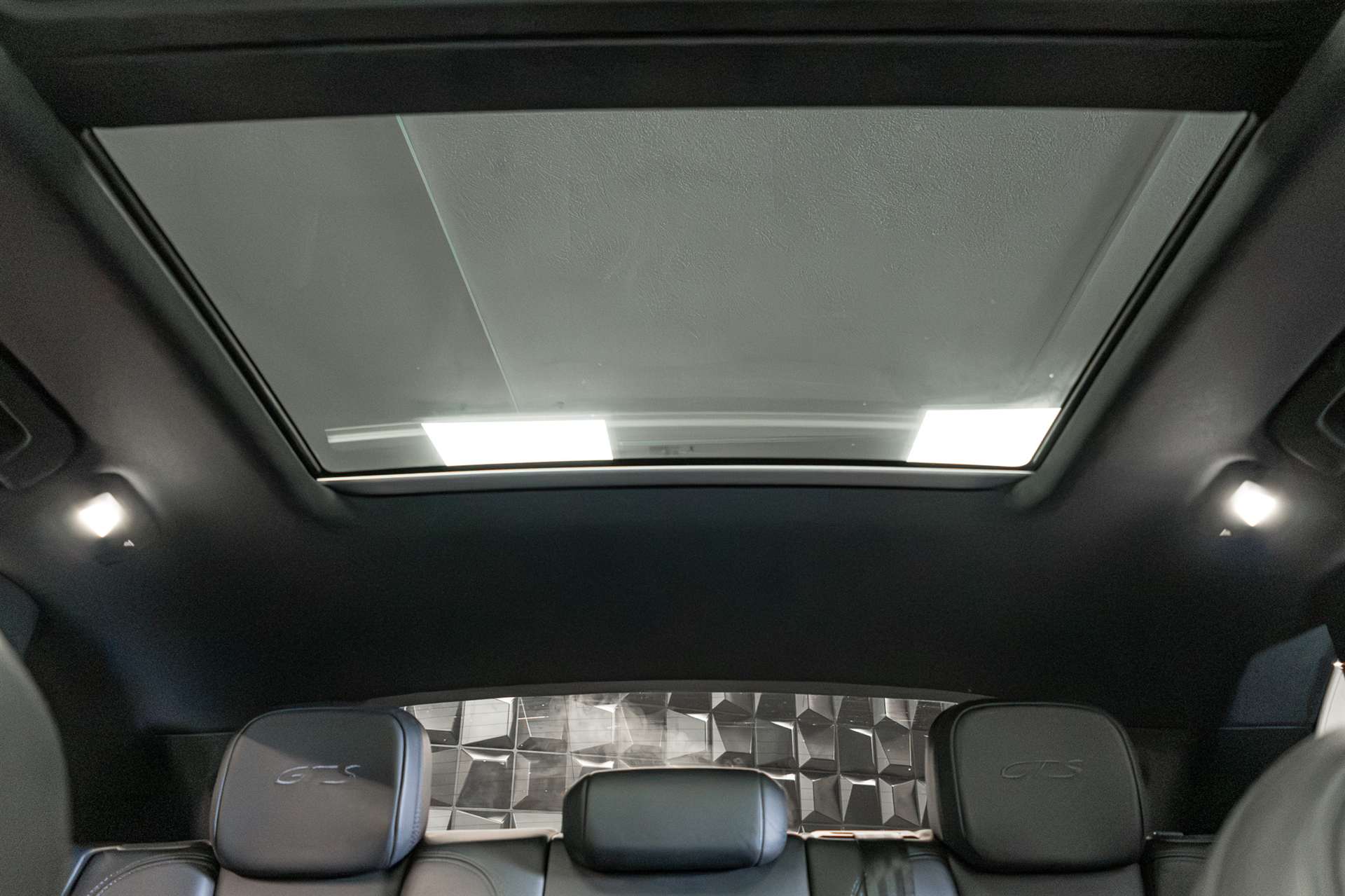 PORSCHE Macan GTS PDK-image-19