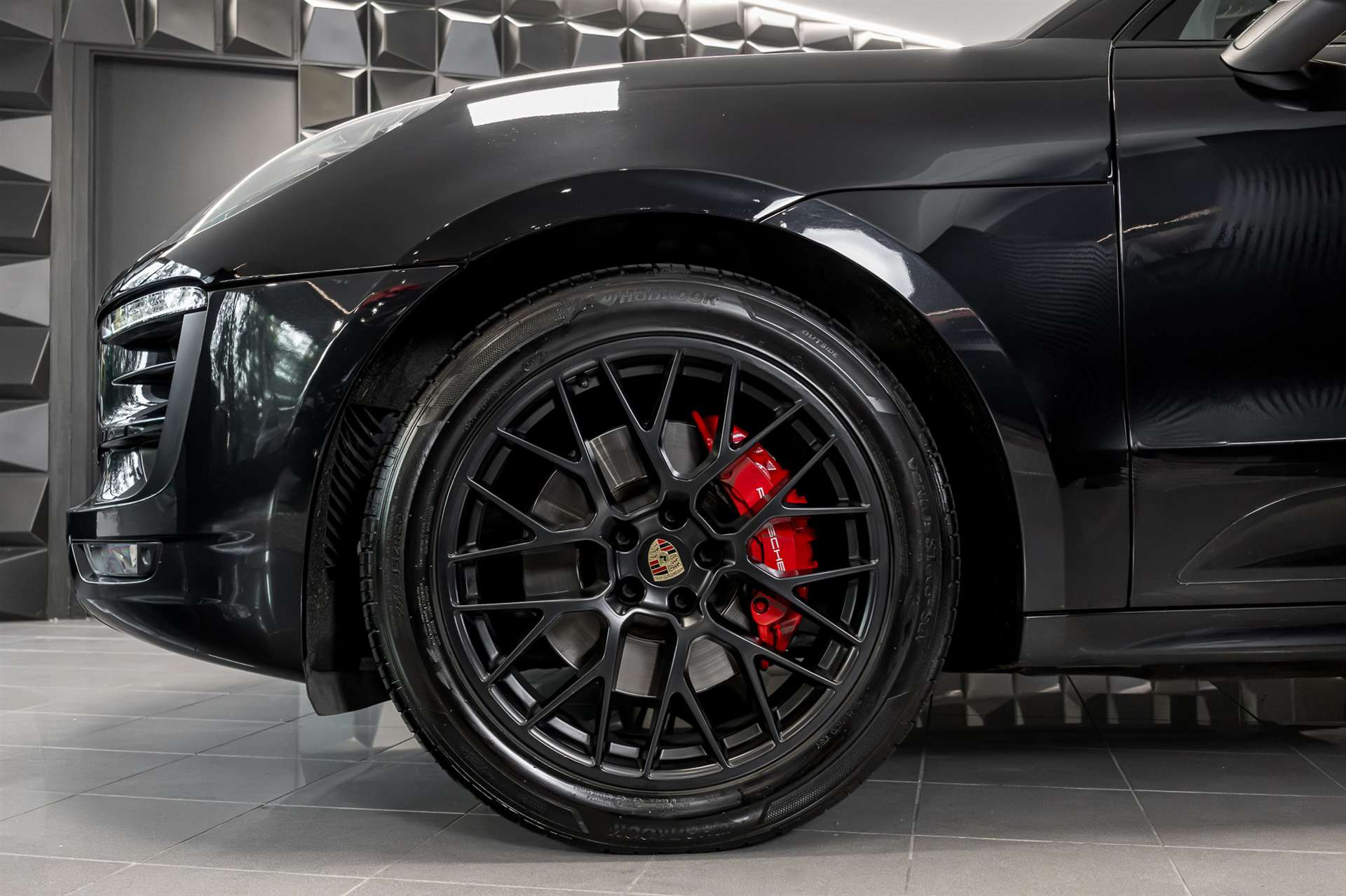 PORSCHE Macan GTS PDK-image-30