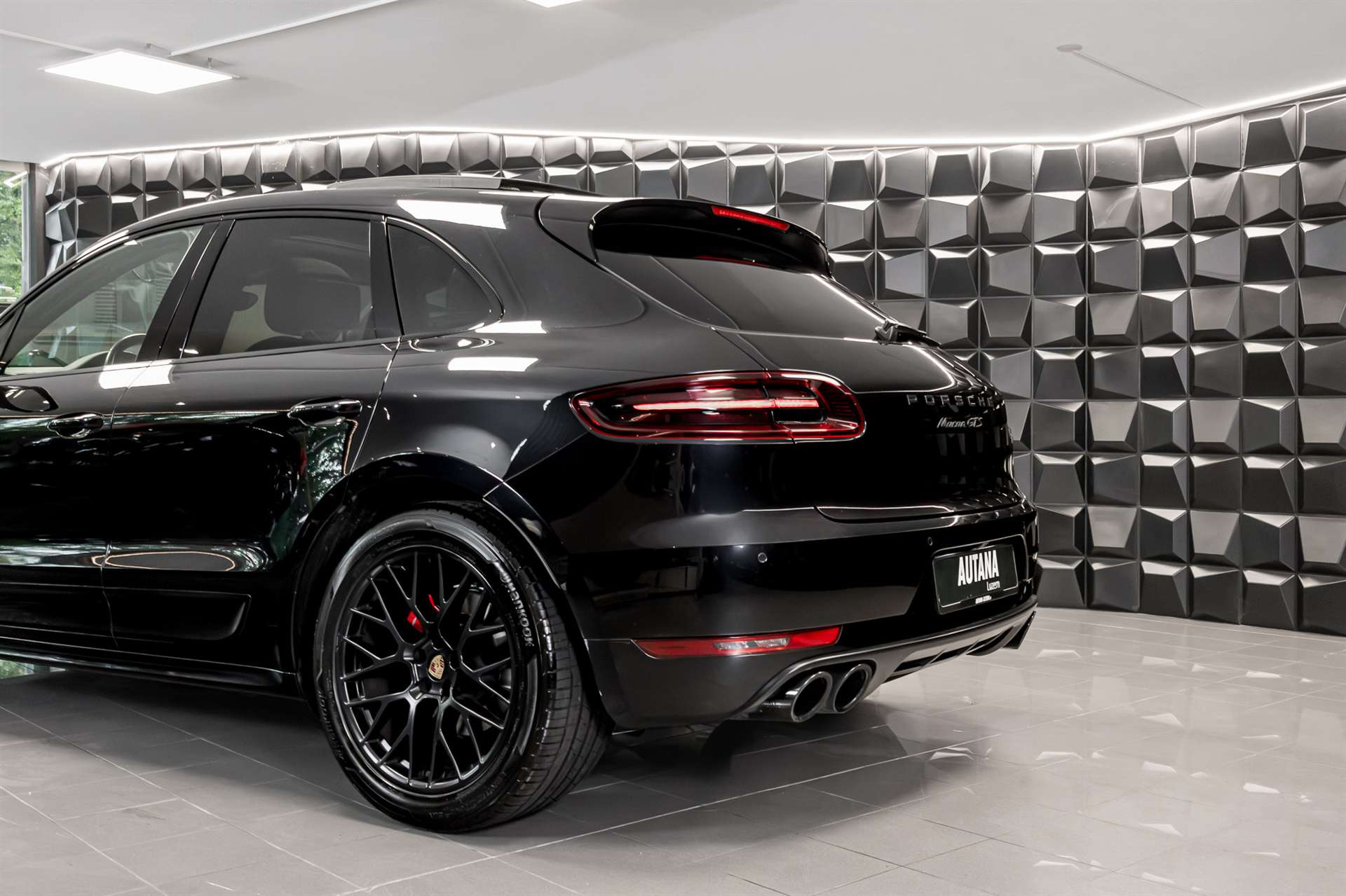 PORSCHE Macan GTS PDK-image-31
