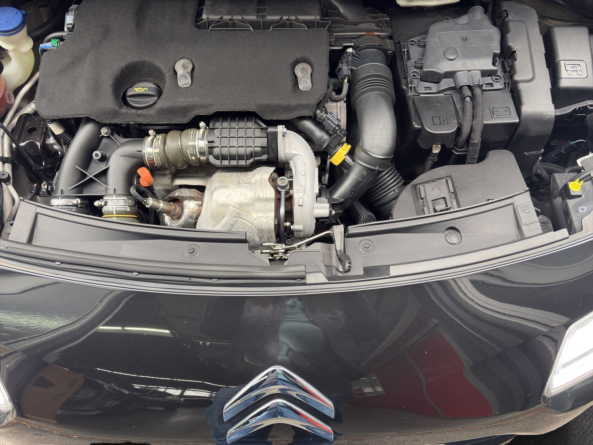 CITROEN C3 1.6 HDi 110 Exclusive-image-7