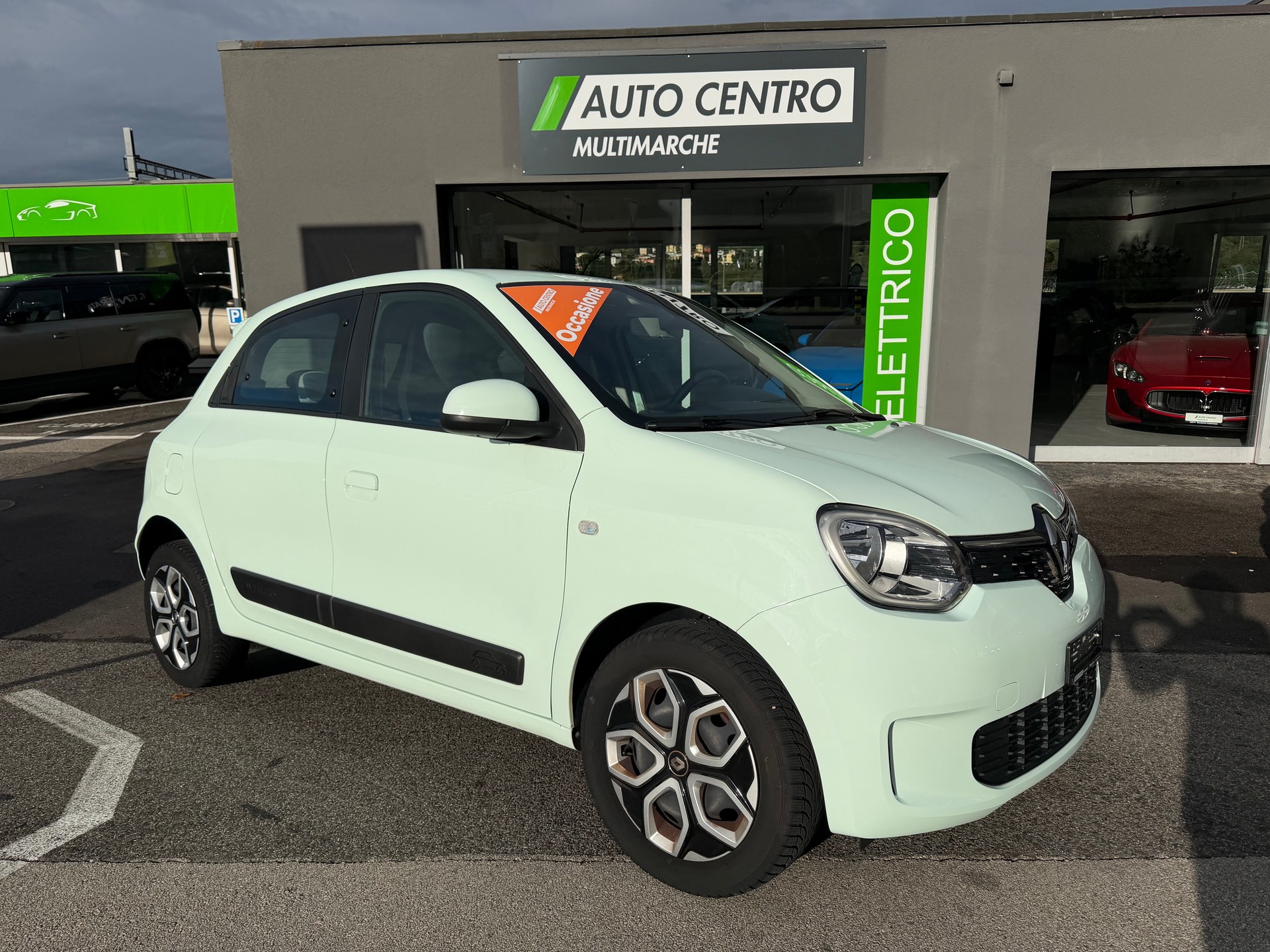 RENAULT Twingo SCe 75 Zen-image-1