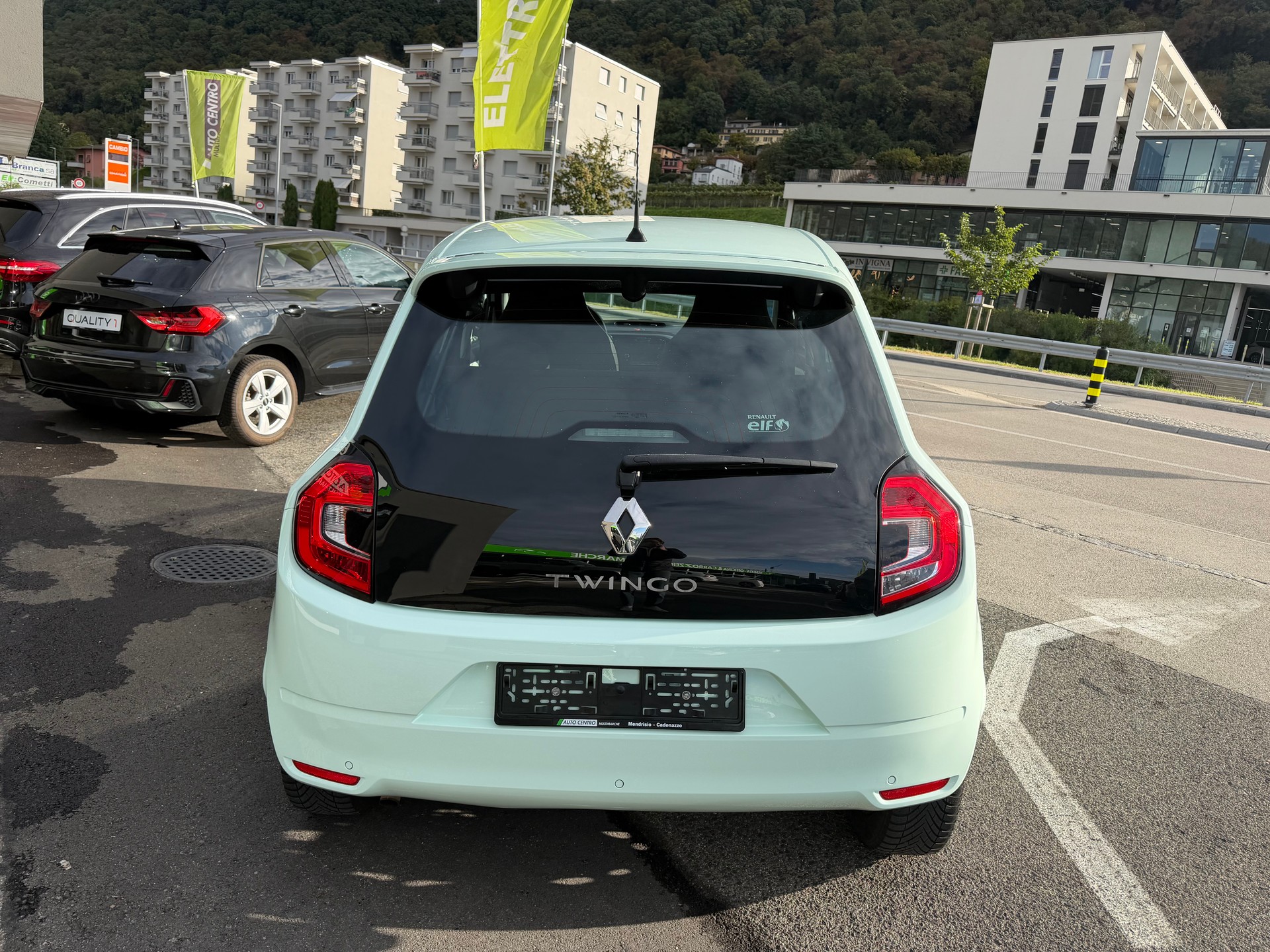 RENAULT Twingo SCe 75 Zen-image-8