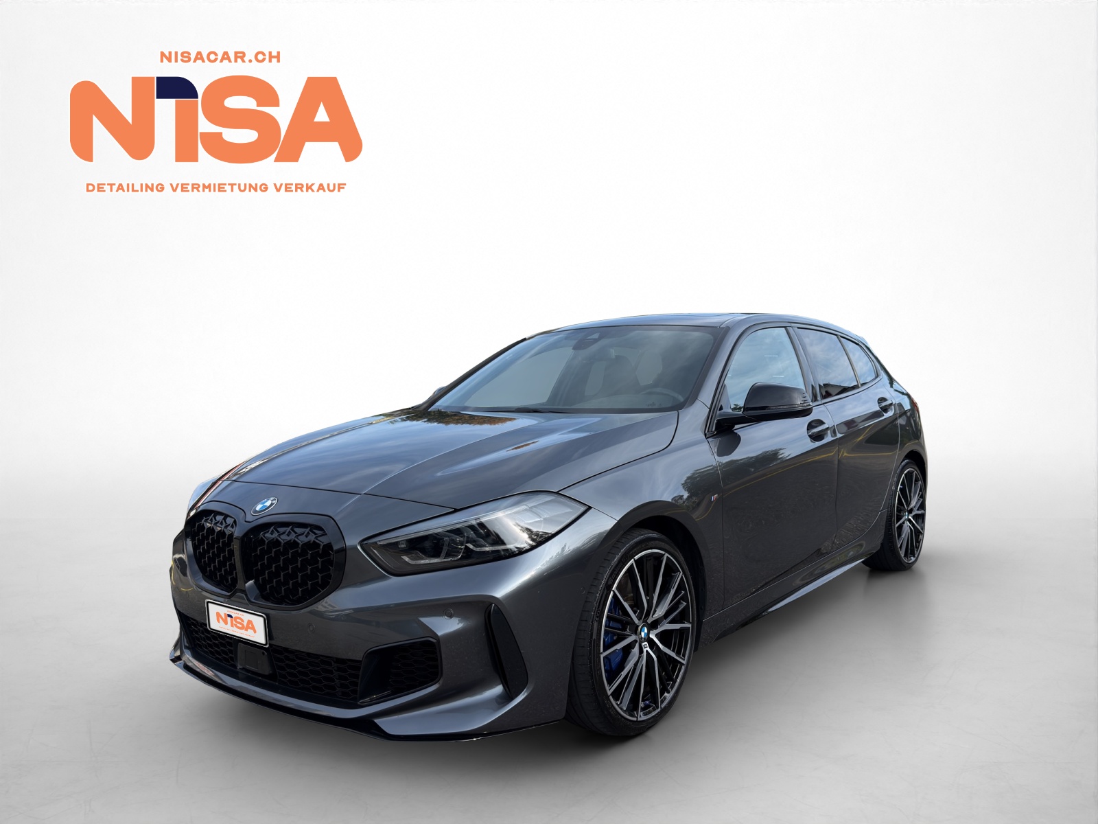 BMW M135i xDrive Steptronic-image-7