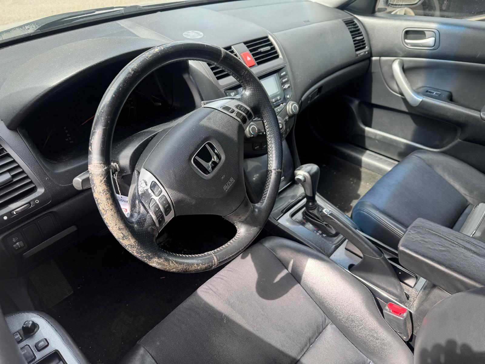HONDA Accord Tourer 2.0i-image-4