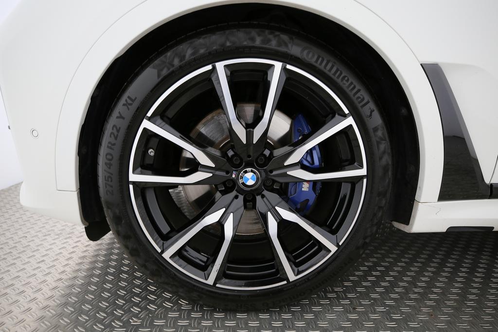 BMW X7 30d xDrive-image-17