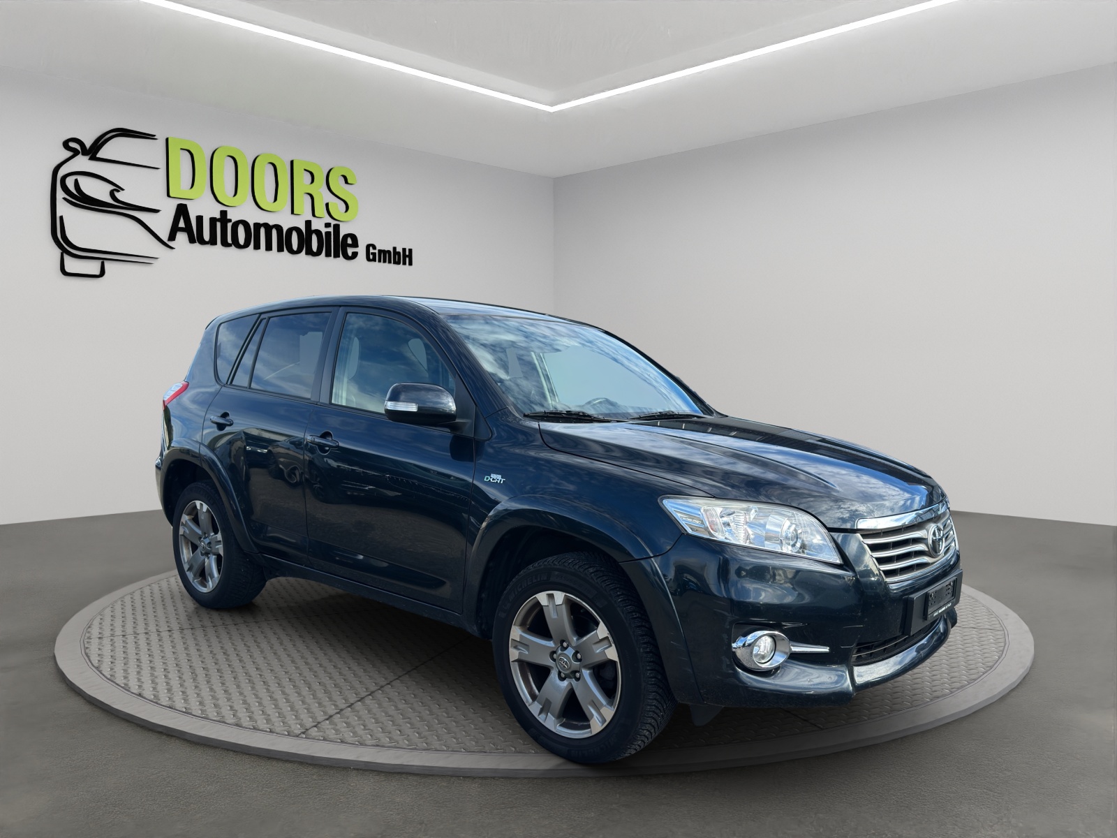 TOYOTA RAV-4 2.2D-CAT Linea Sol Premium AT-image-0