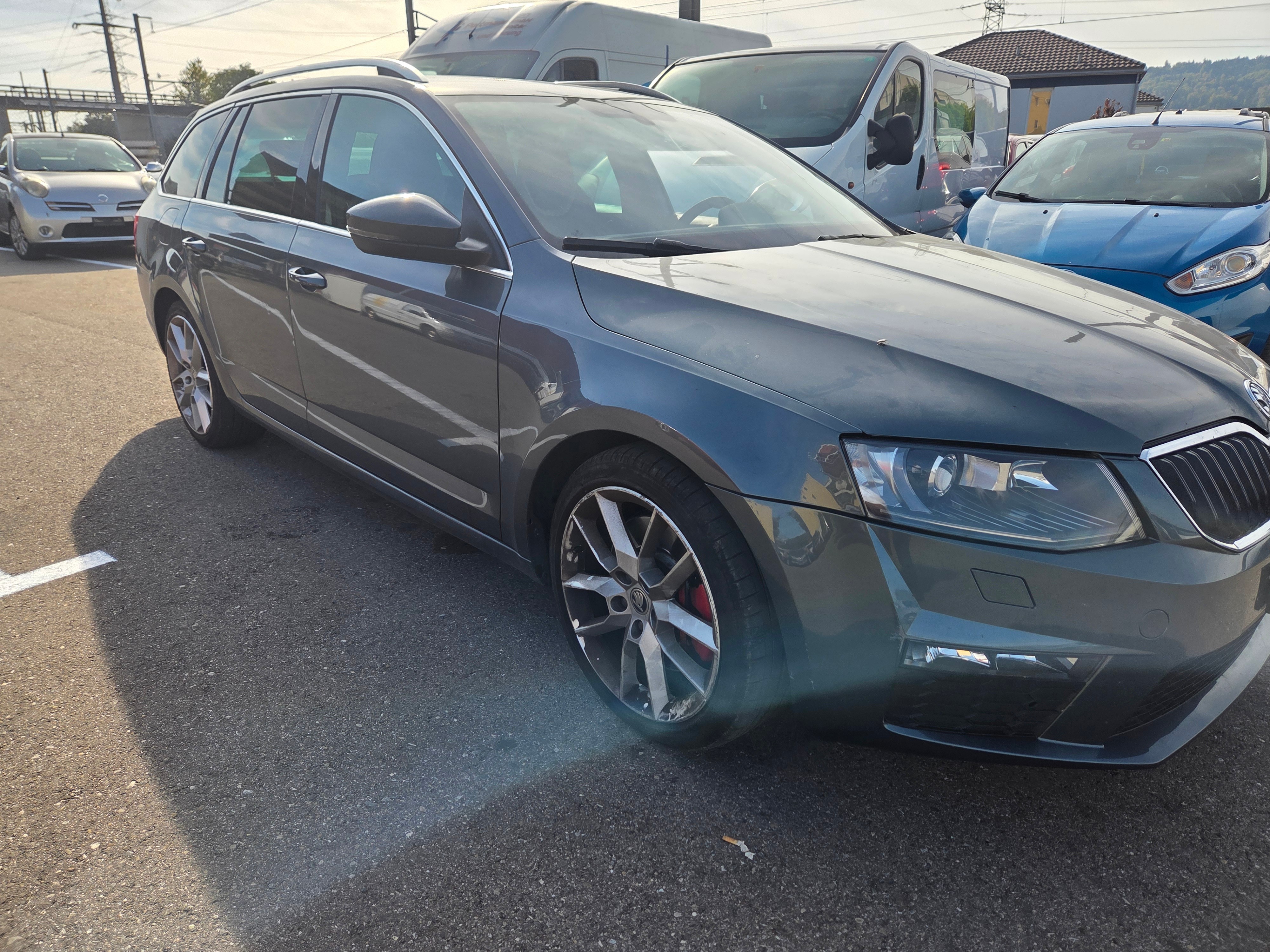 Car photo