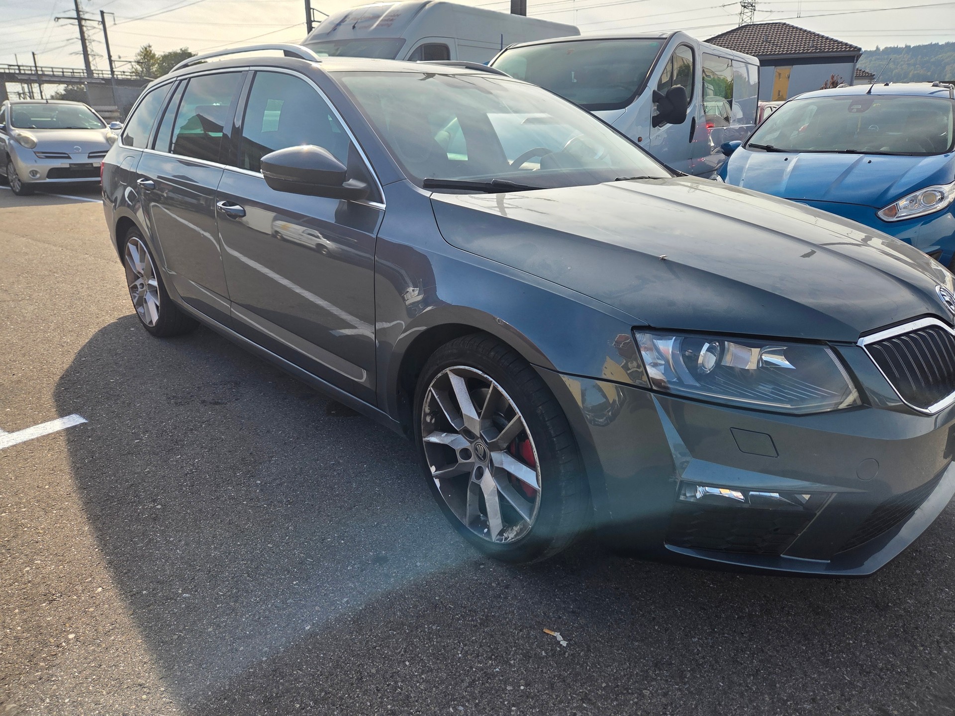 SKODA Octavia Combi 2.0 TSI RS-image-0