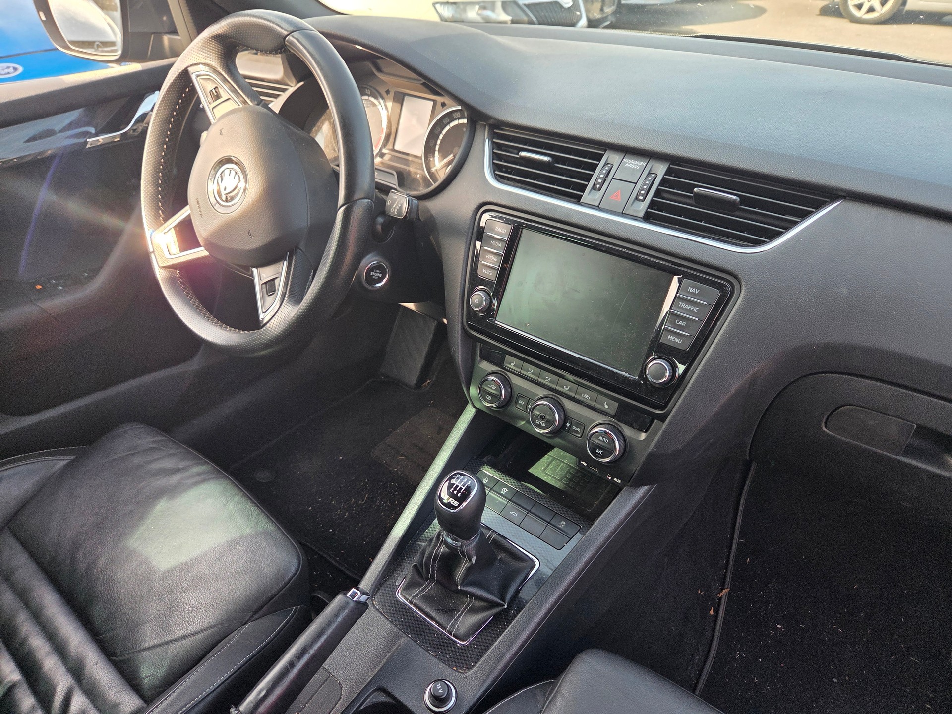 SKODA Octavia Combi 2.0 TSI RS-image-7