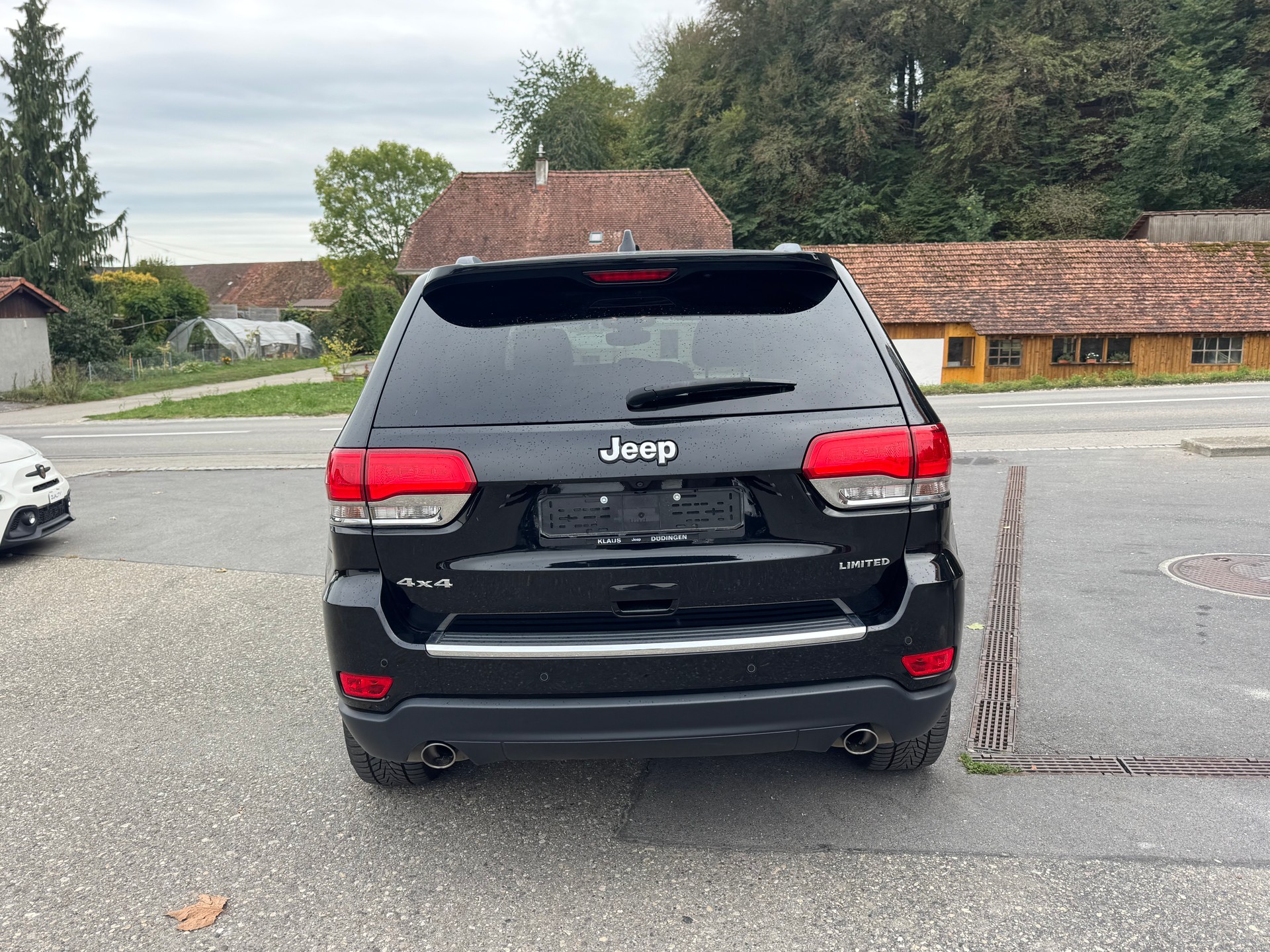 JEEP Grand Cherokee 3.0 CRD Limited Automatic-image-4